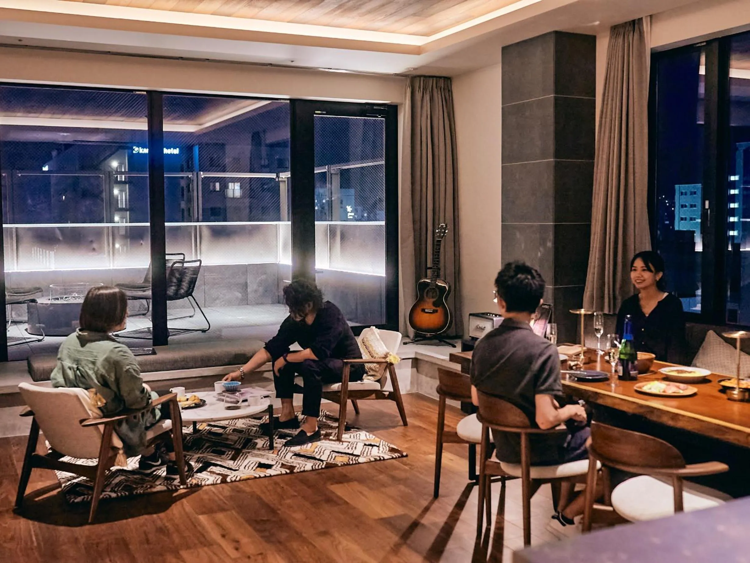 People in 41 PIECES Sapporo