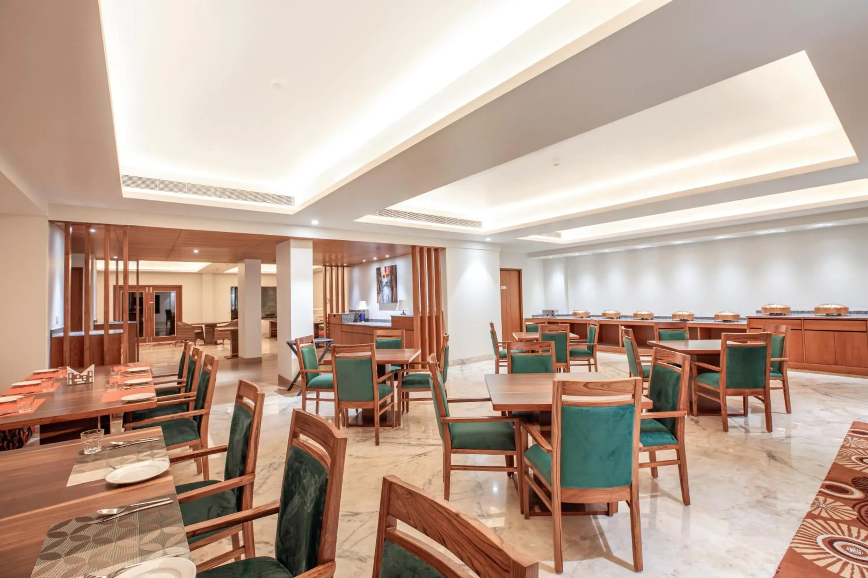 Restaurant/places to eat in The Lalita Grand Mathura- Vrindavan Restaurant/places to eat in The Lalita Grand Mathura- Vrindavan