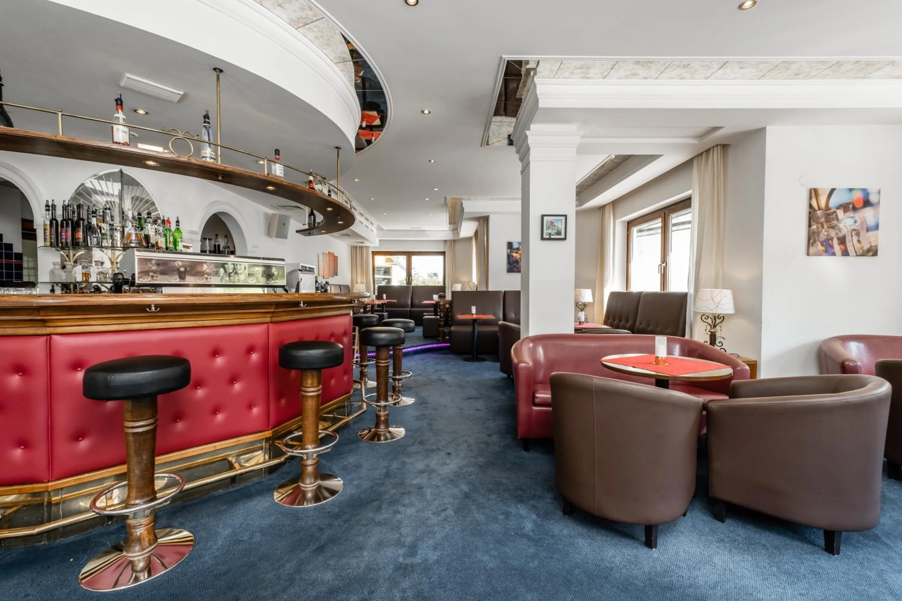 Lounge or bar in Hotel Dachstein