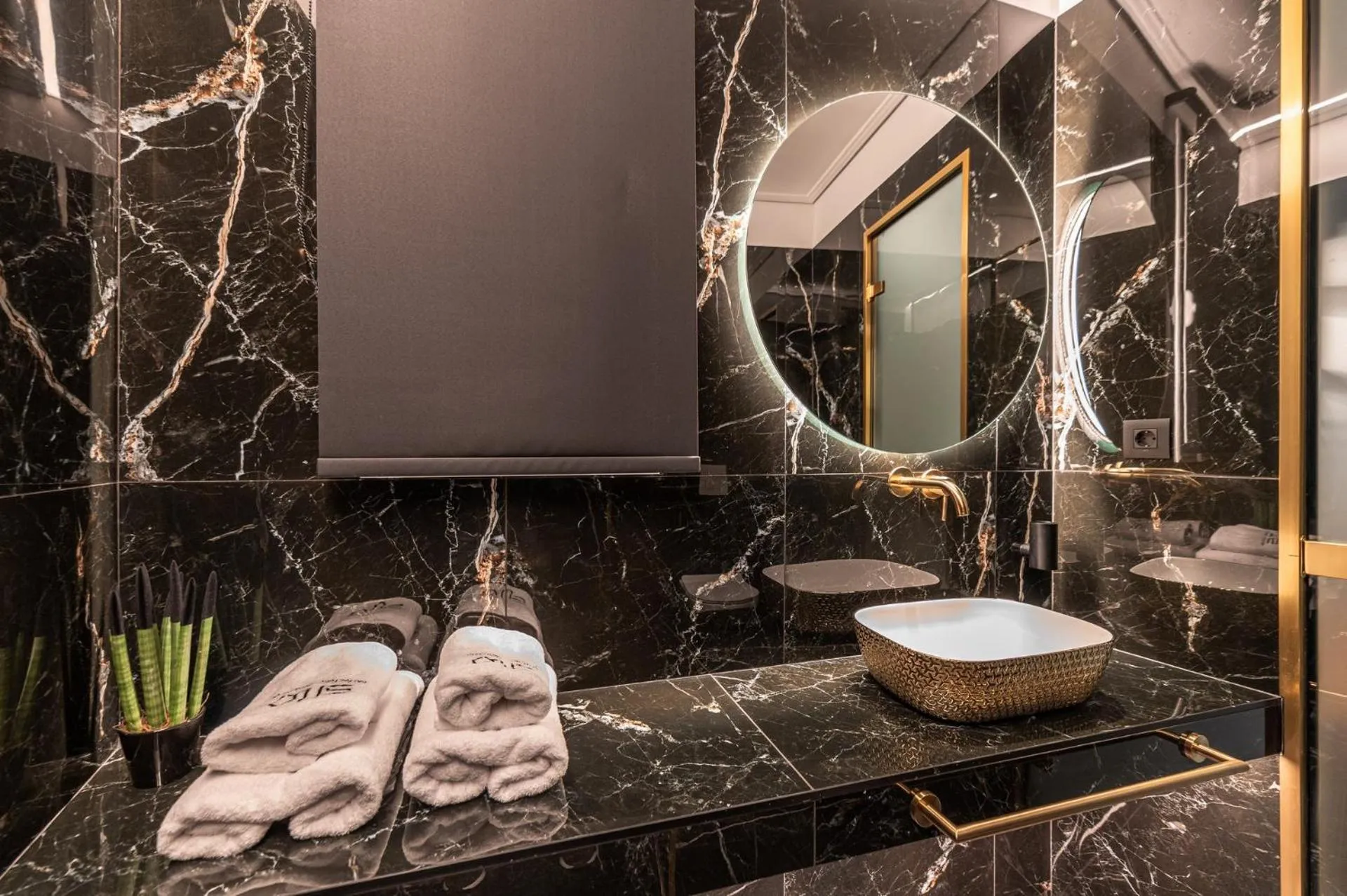 Bathroom in Silo Luxury Rooms
