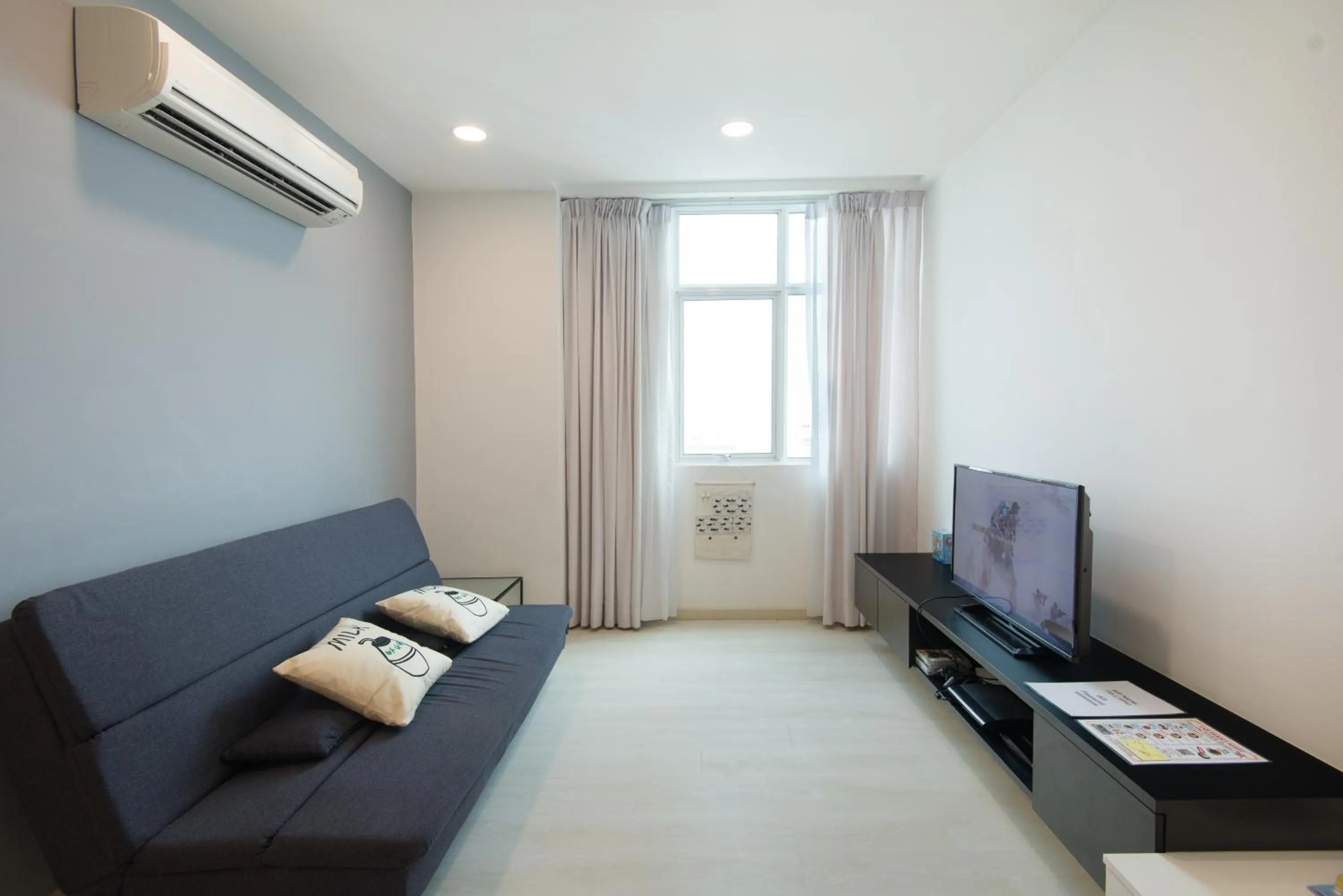 Two-Bedroom Apartment in Straits Garden Suites by The Homestay Helper