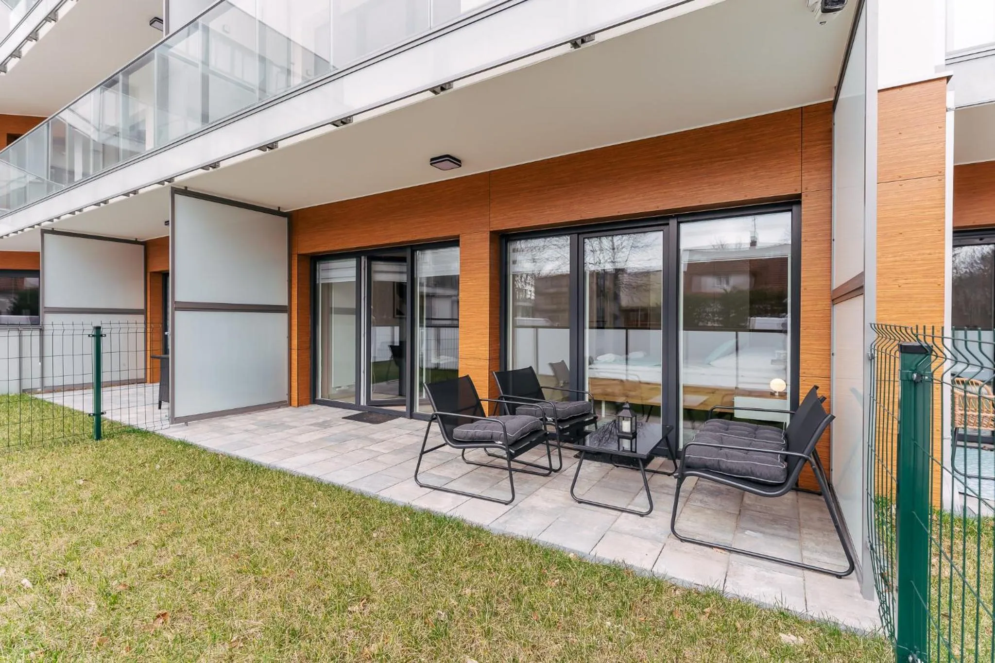 Patio in Ustronie Apartments 20 m do plaży