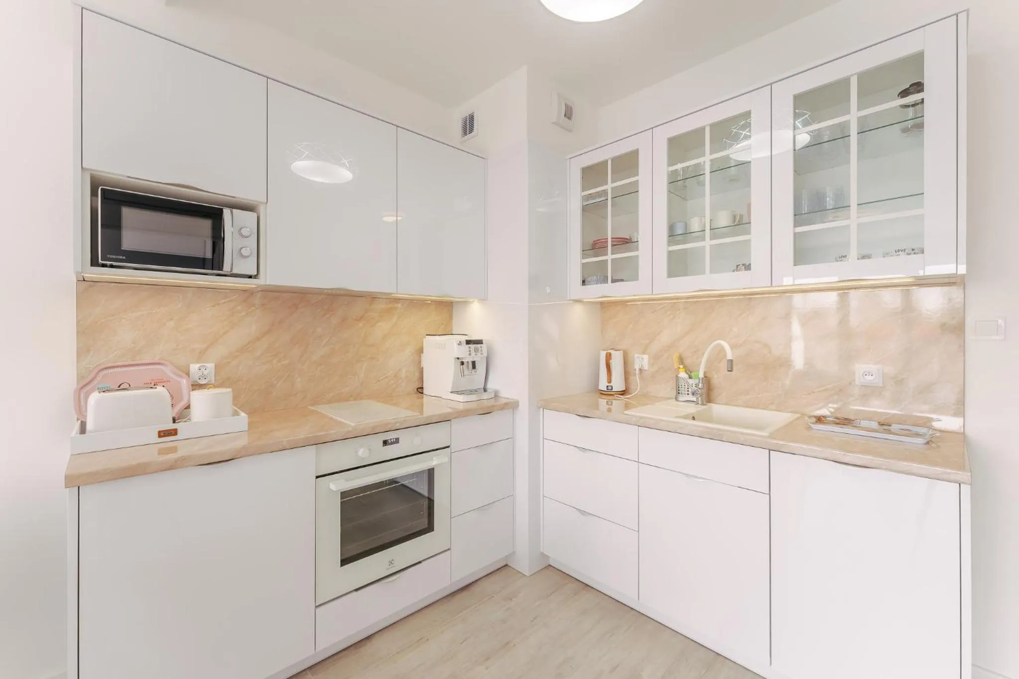 Kitchen or kitchenette in Ustronie Apartments 20 m do plaży