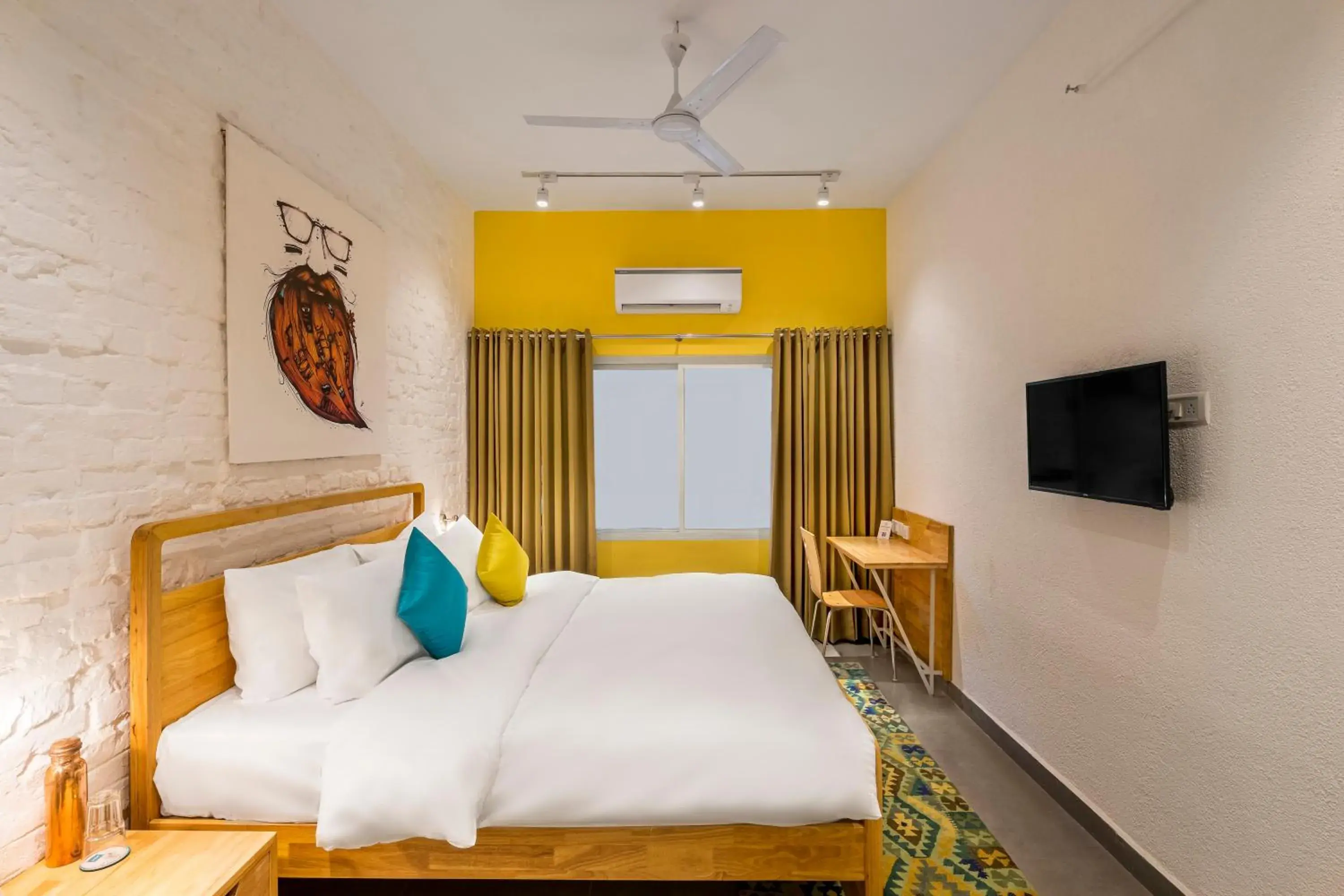 Photo of the whole room, Bed in Bedzzz Varanasi by Leisure Hotels, 1 Km from Dashwasamedh Ghat Photo of the whole room, Bed in Bedzzz Varanasi by Leisure Hotels, 1 Km from Dashwasamedh Ghat