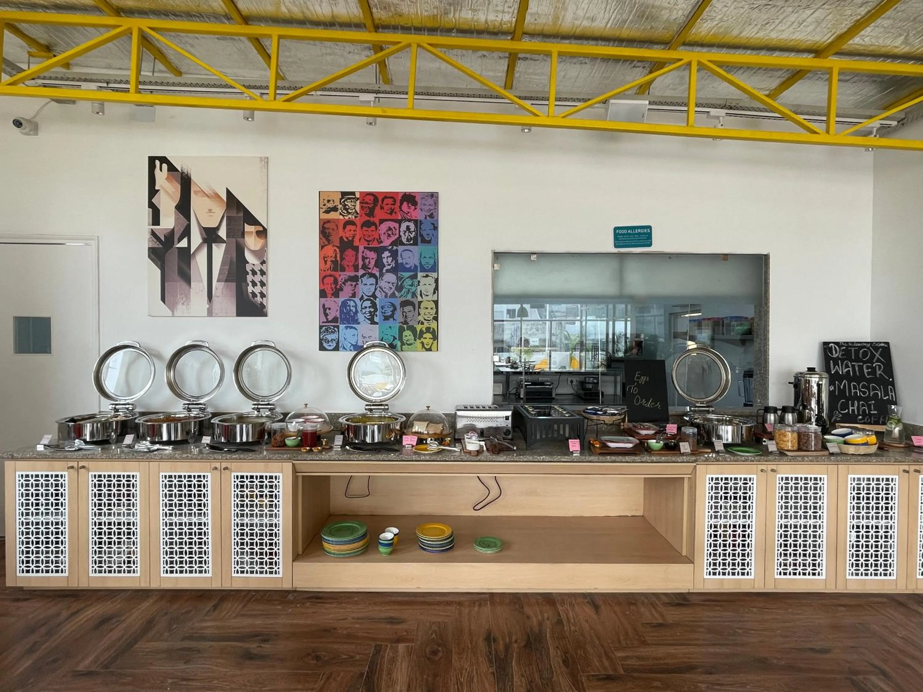 Breakfast in Bedzzz Varanasi by Leisure Hotels, 1 Km from Dashwasamedh Ghat