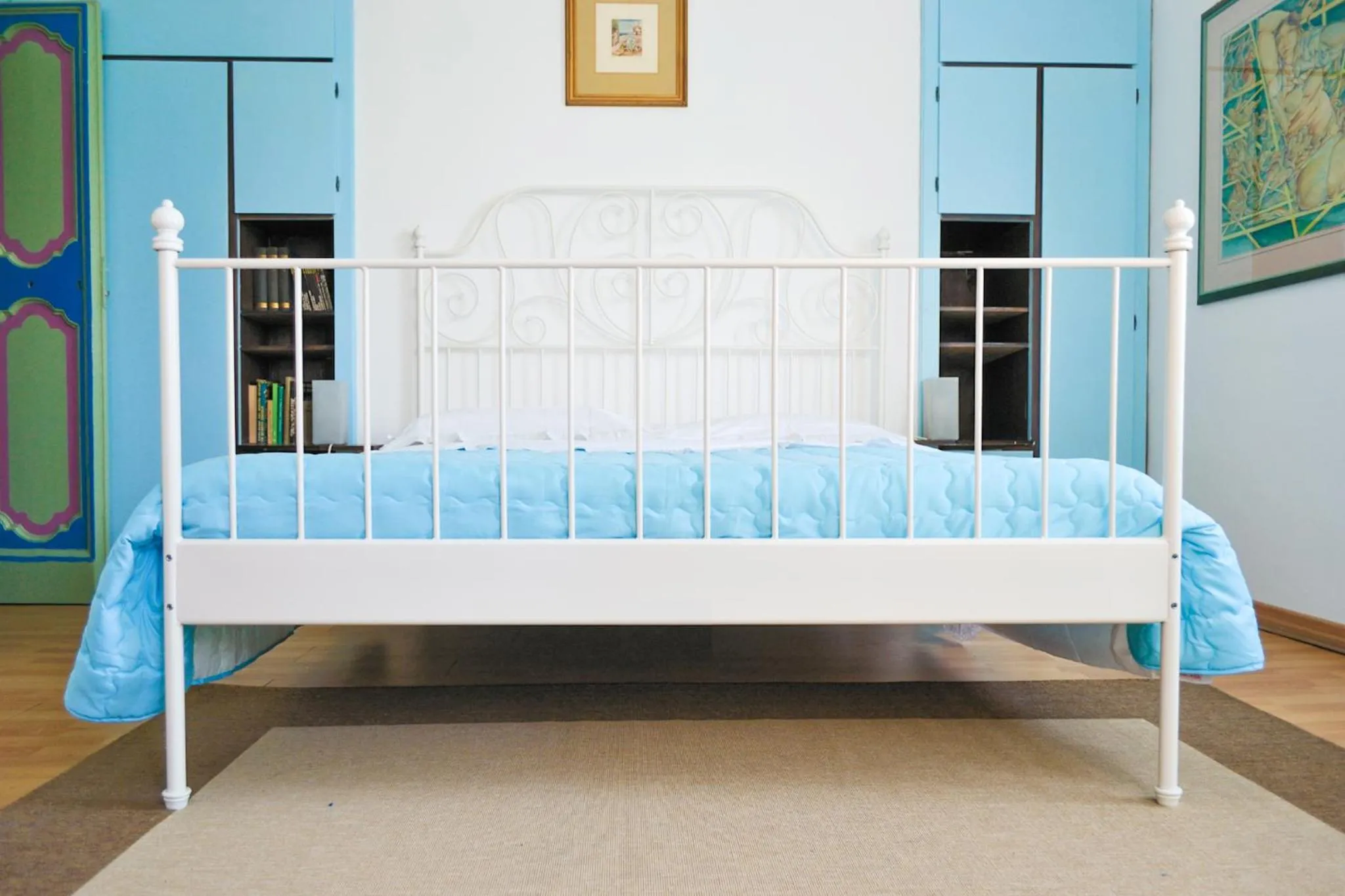 Spring, Bed in La Casa Dell'Artista