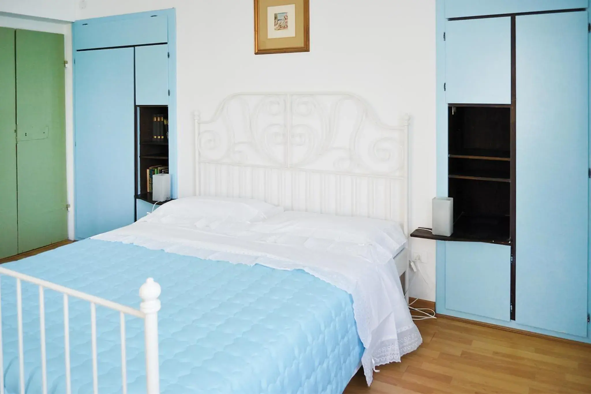 Double Room with Private External Bathroom - single occupancy in La Casa Dell'Artista Double Room with Private External Bathroom - single occupancy in La Casa Dell'Artista