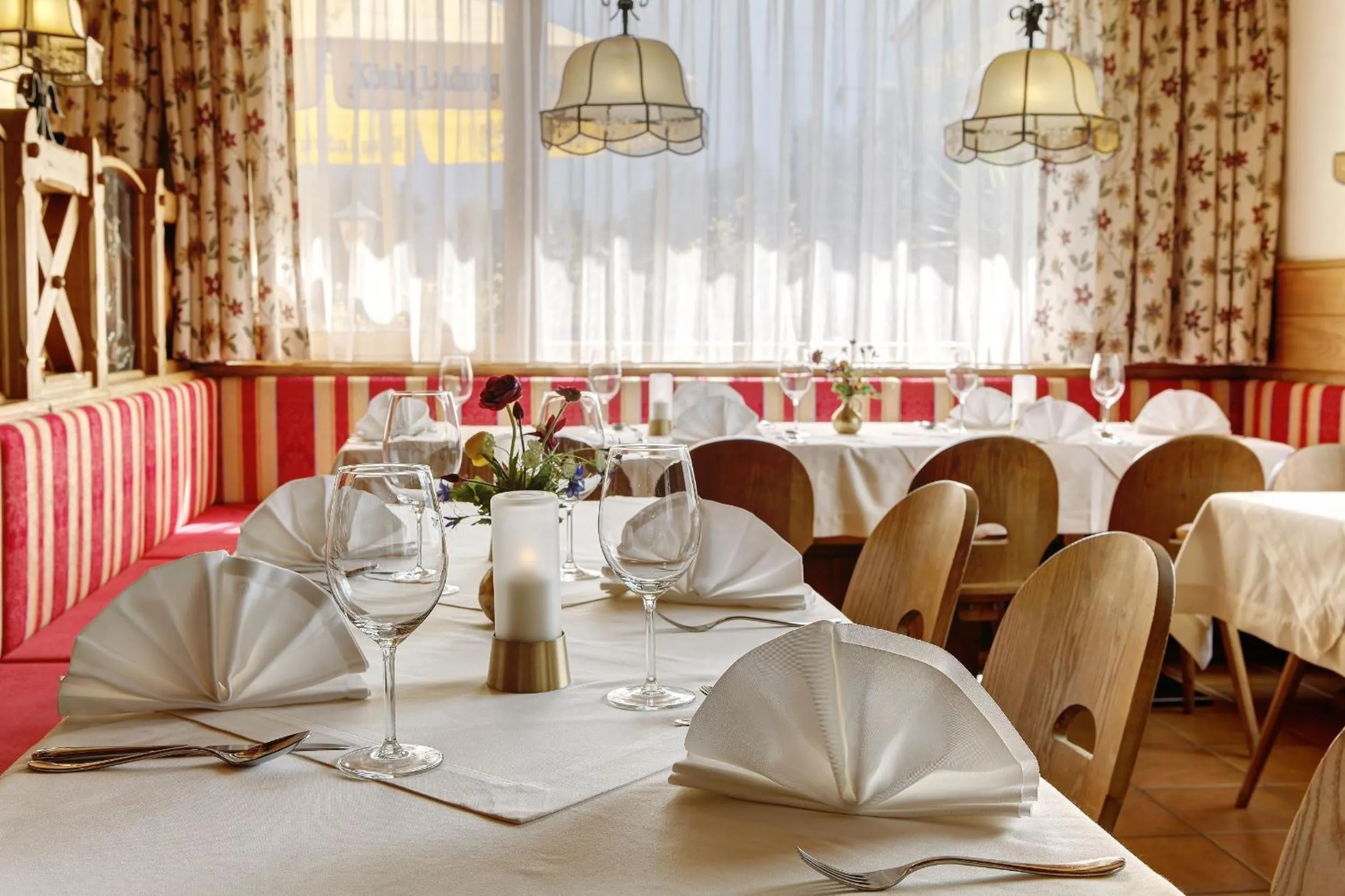 Restaurant/places to eat in Hotel Finkenbergerhof