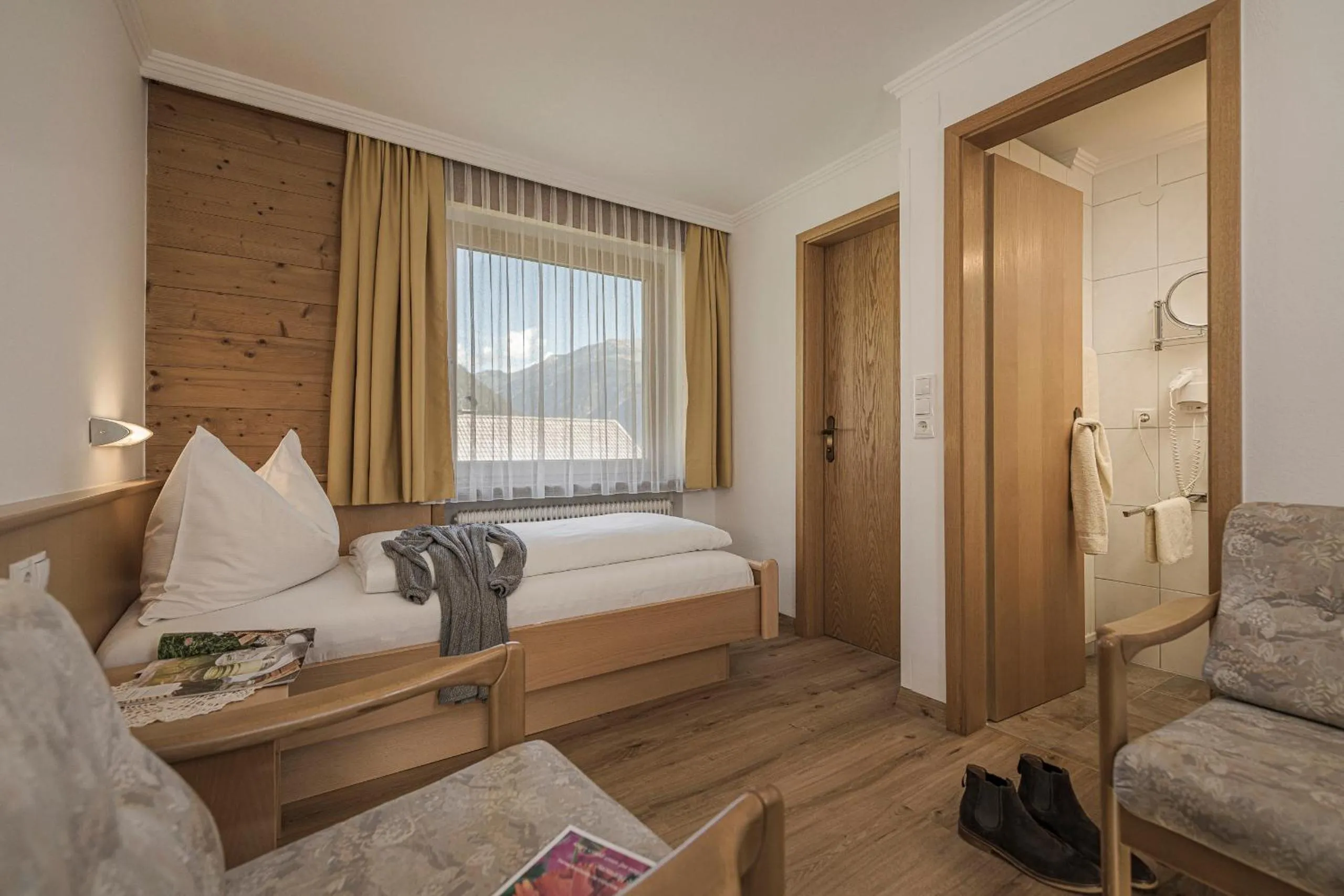 Bed in Hotel Finkenbergerhof