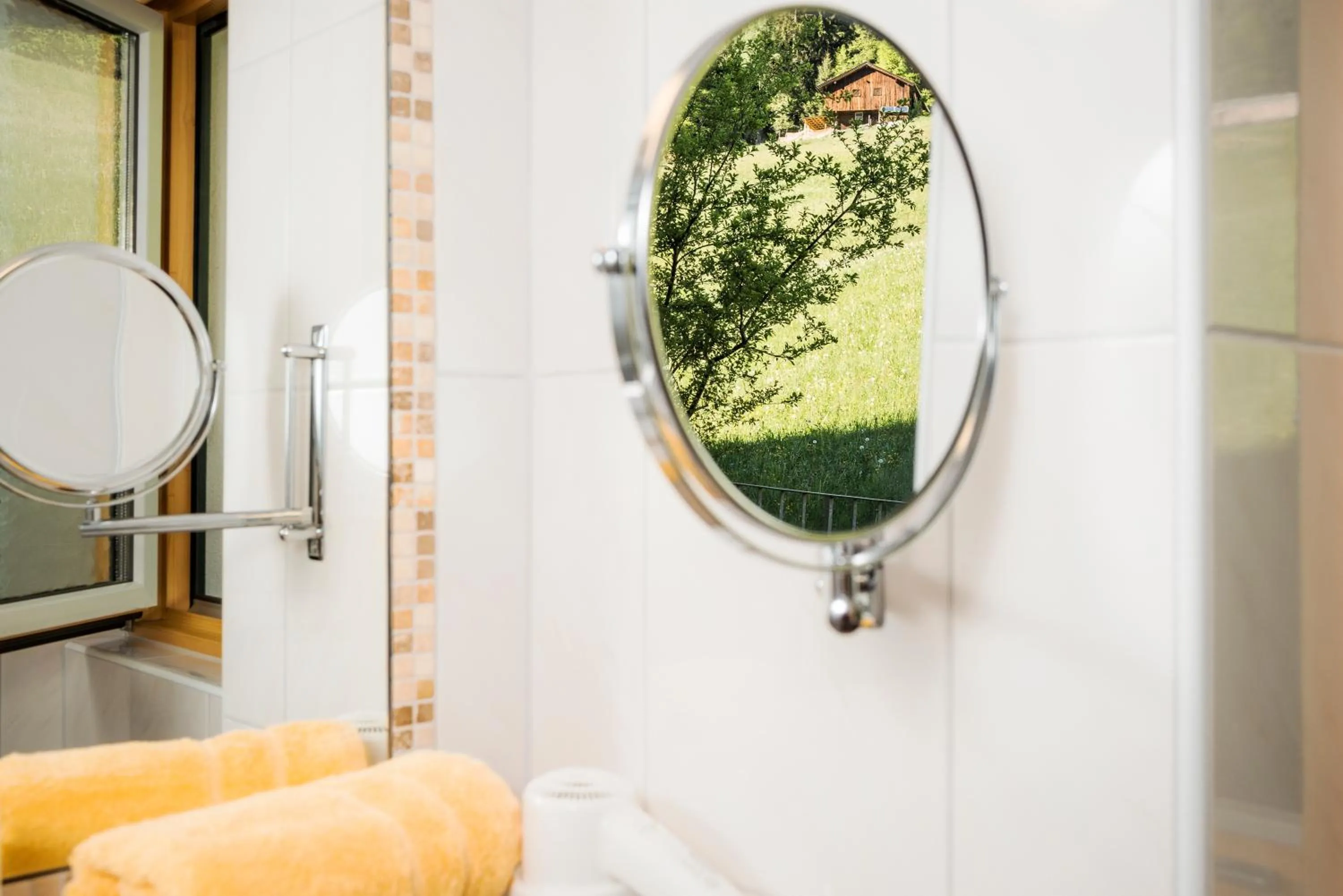 Shower in Hotel Finkenbergerhof