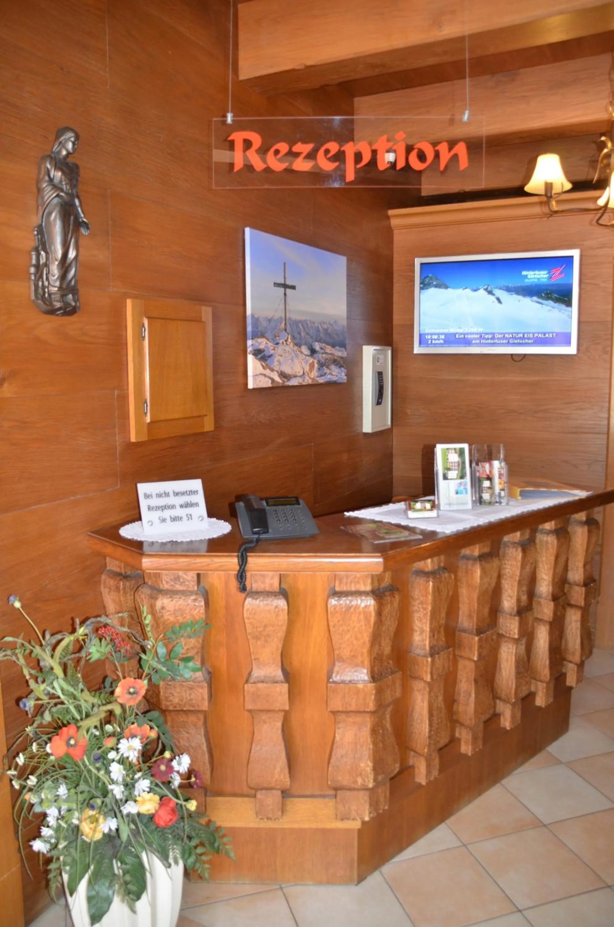 Lobby or reception in Hotel Finkenbergerhof