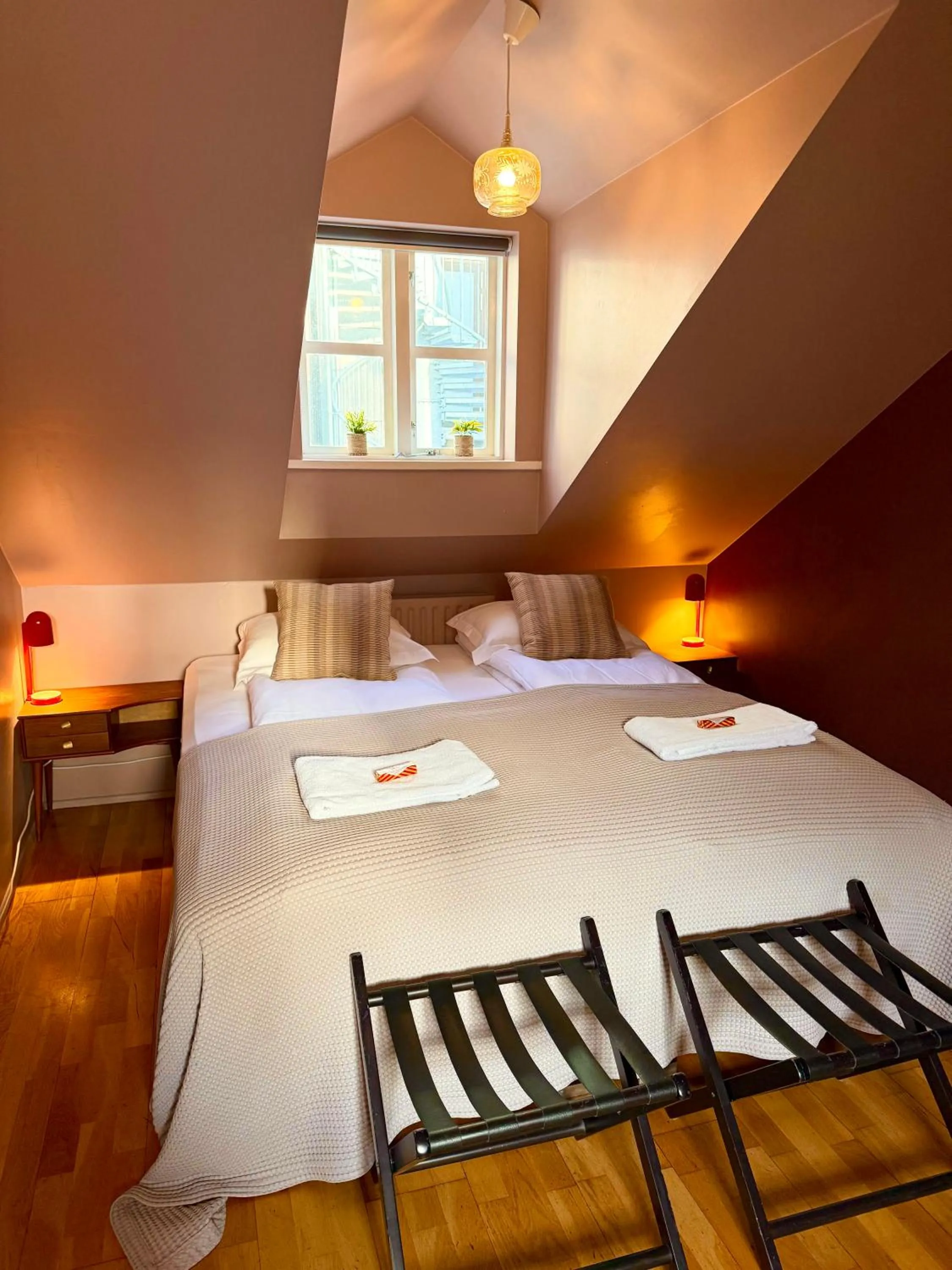 Bed in Grettir Guesthouse Downtown Charm