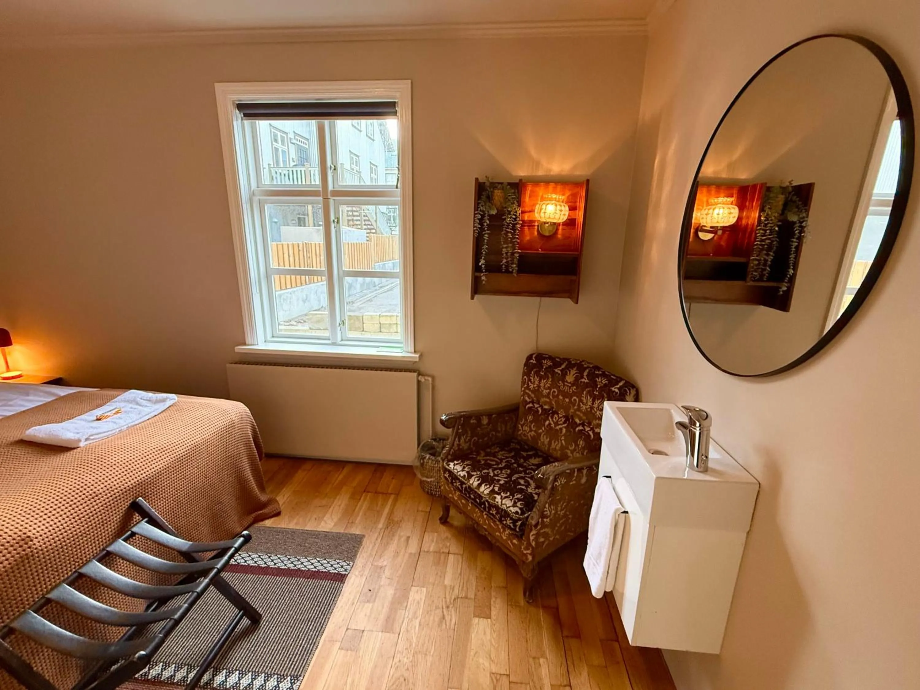 Bed in Grettir Guesthouse Downtown Charm