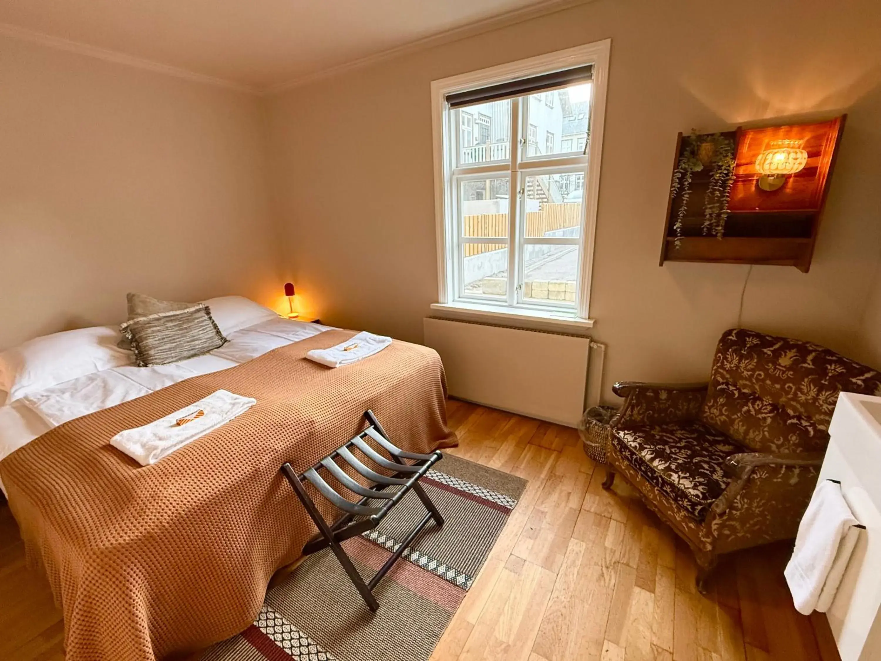 Bed in Grettir Guesthouse Downtown Charm Bed in Grettir Guesthouse Downtown Charm