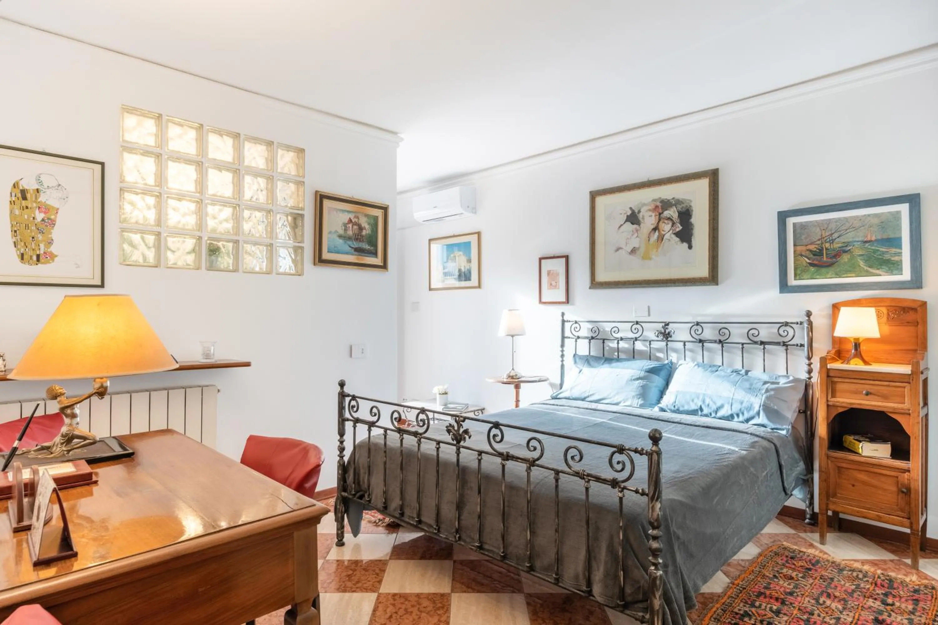 Bedroom, Bed in GuestHost - Via Etnea Cozy Apartment with Balcony