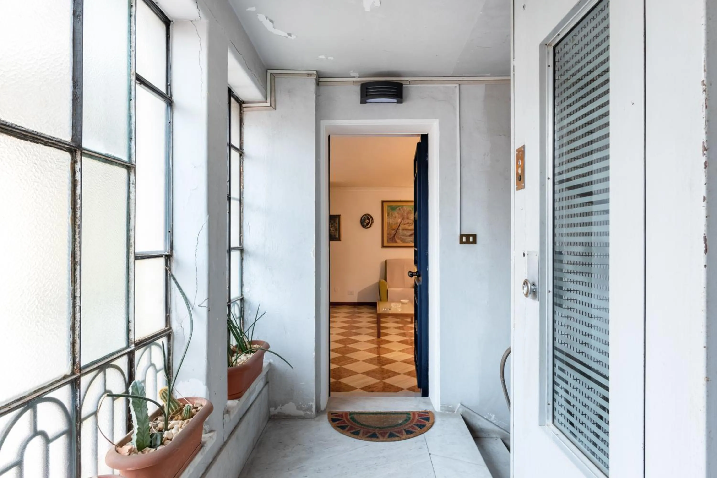 Facade/entrance in GuestHost - Via Etnea Cozy Apartment with Balcony