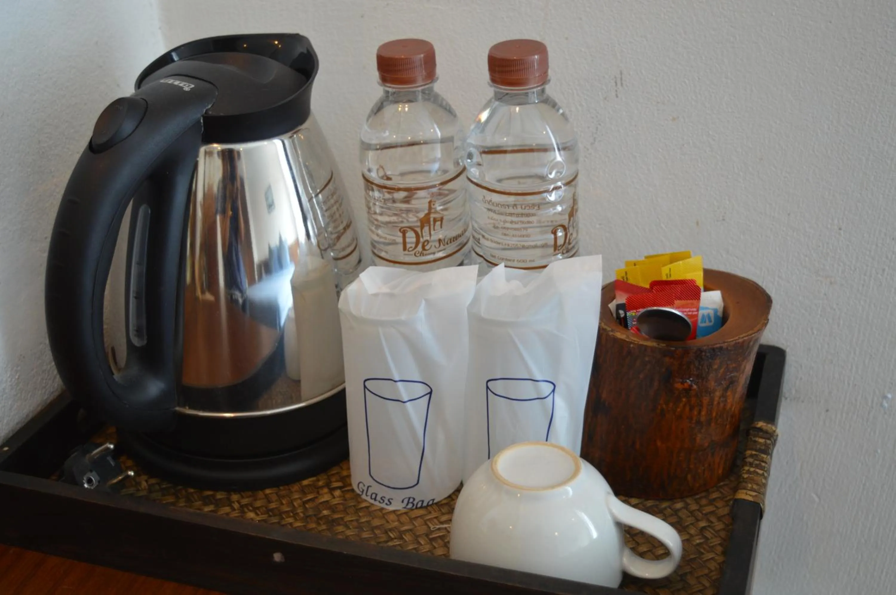 Coffee/tea facilities in De Nawarat Chiangmai Boutique Apartment
