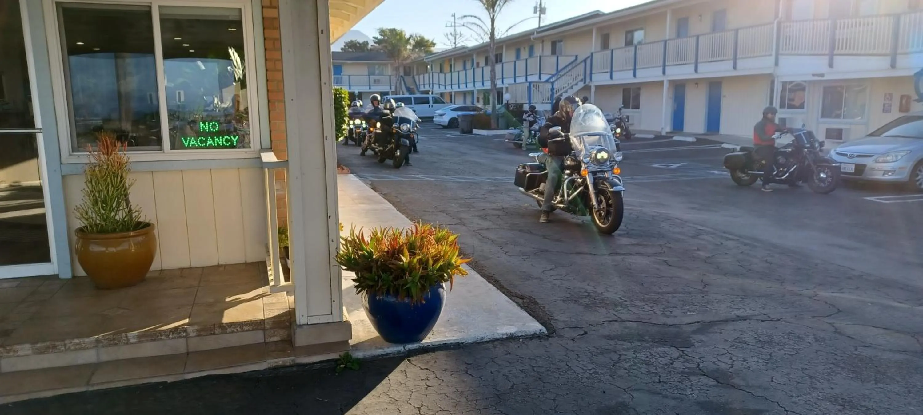 group of guests in Coast Riders Inn