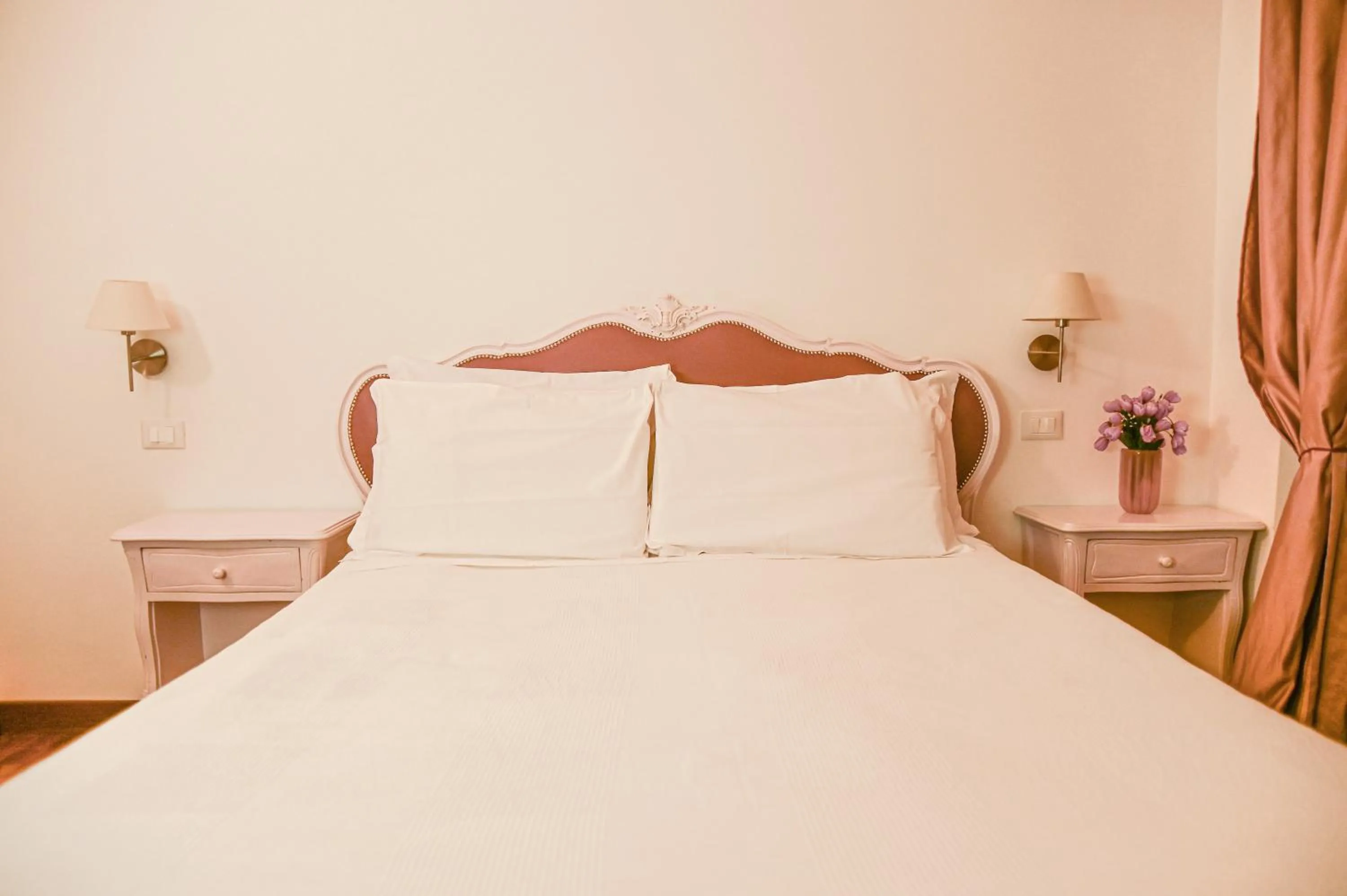 Bed in Feliz in Roma B&B