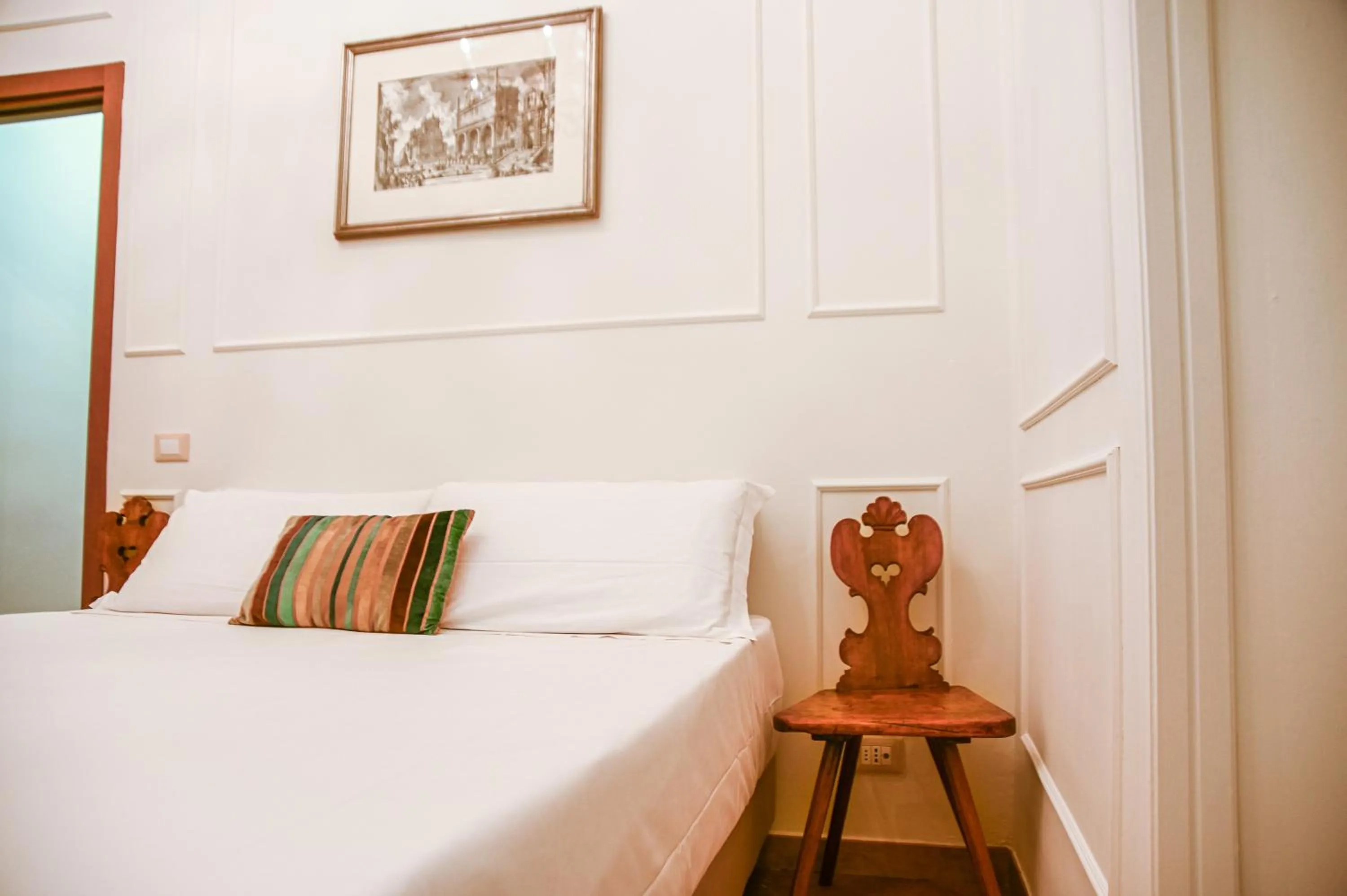 Bed in Feliz in Roma B&B