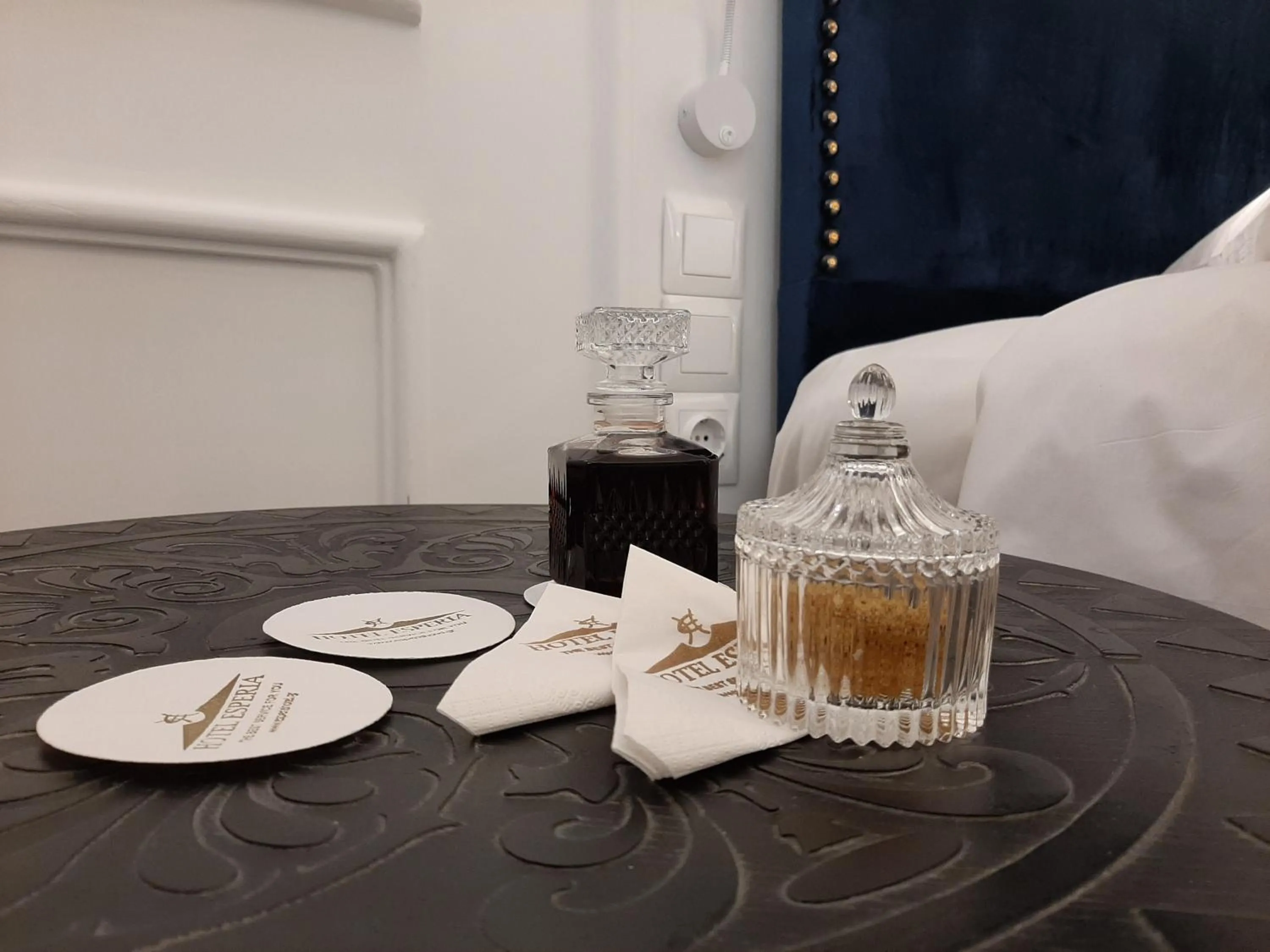 Area and facilities, Bed in Esperia Boutique Hotel