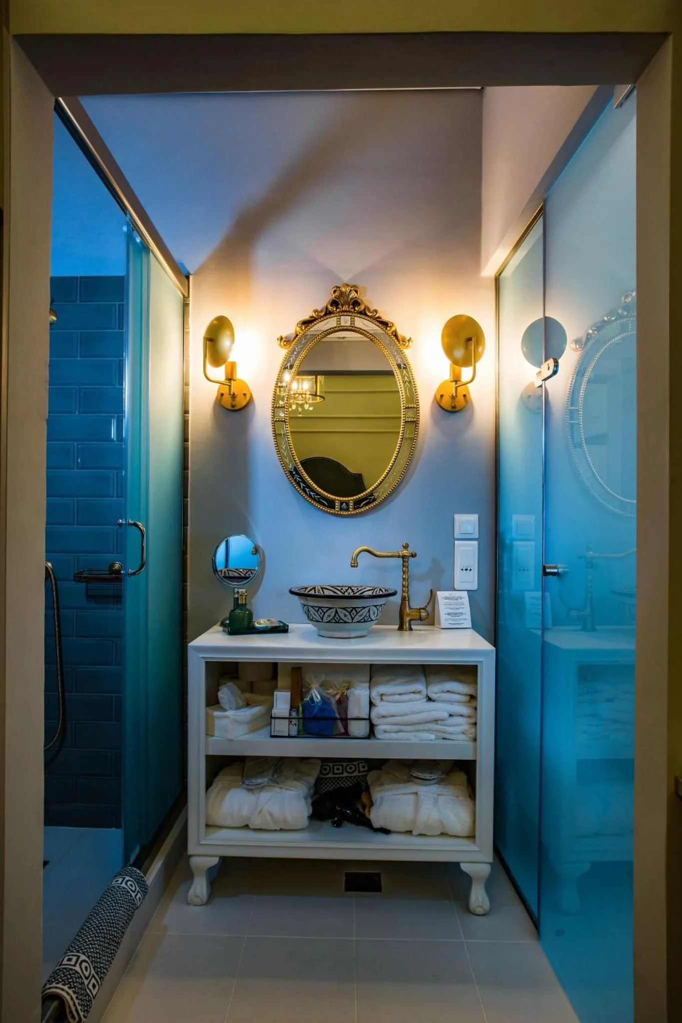 Bathroom in Esperia Boutique Hotel