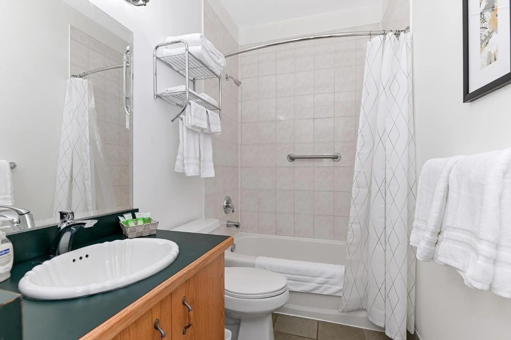 Bathroom in Baptiste Lake Lodge
