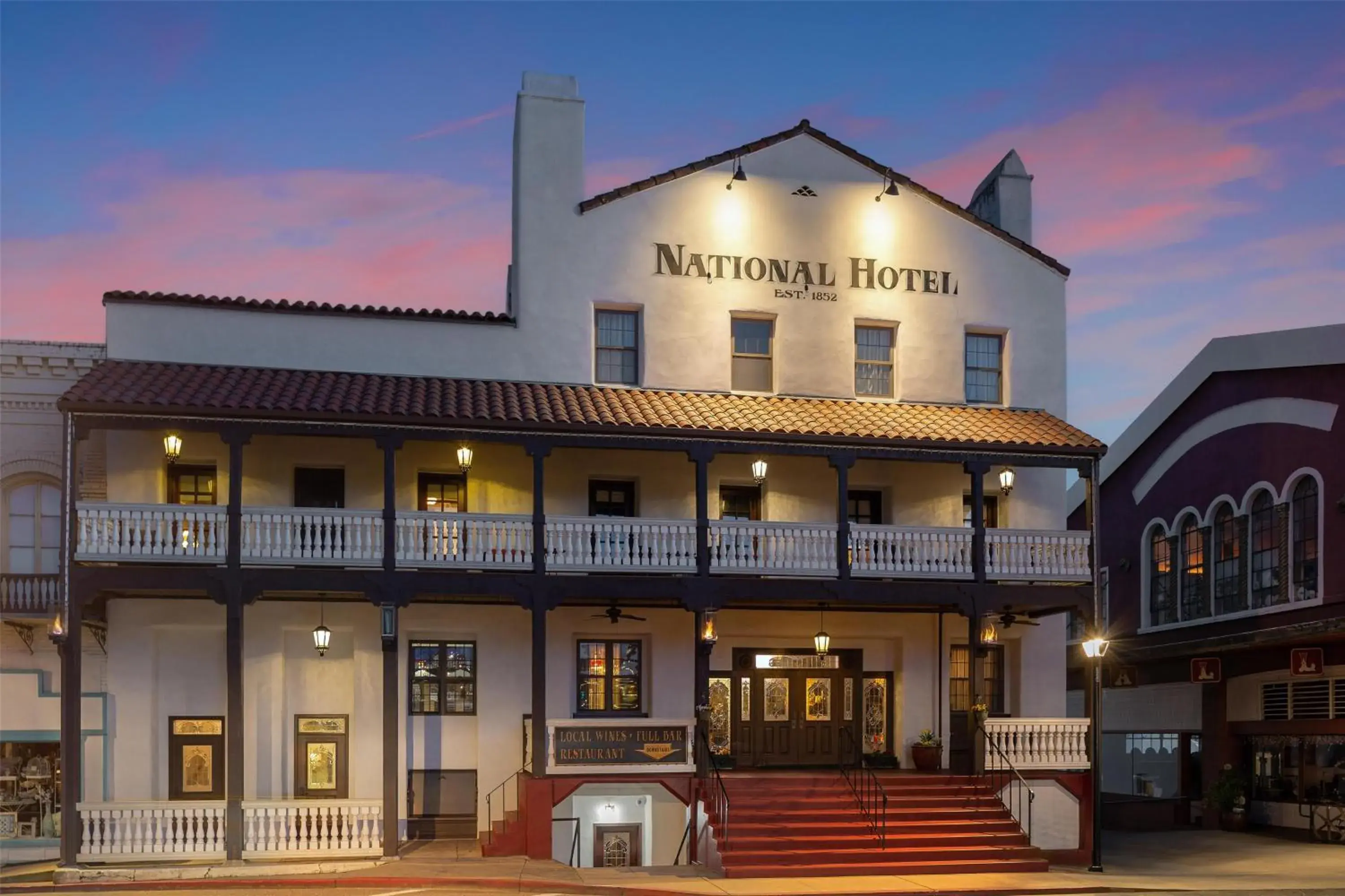 Property building in National Hotel Jackson, Tapestry Collection by Hilton Property building in National Hotel Jackson, Tapestry Collection by Hilton