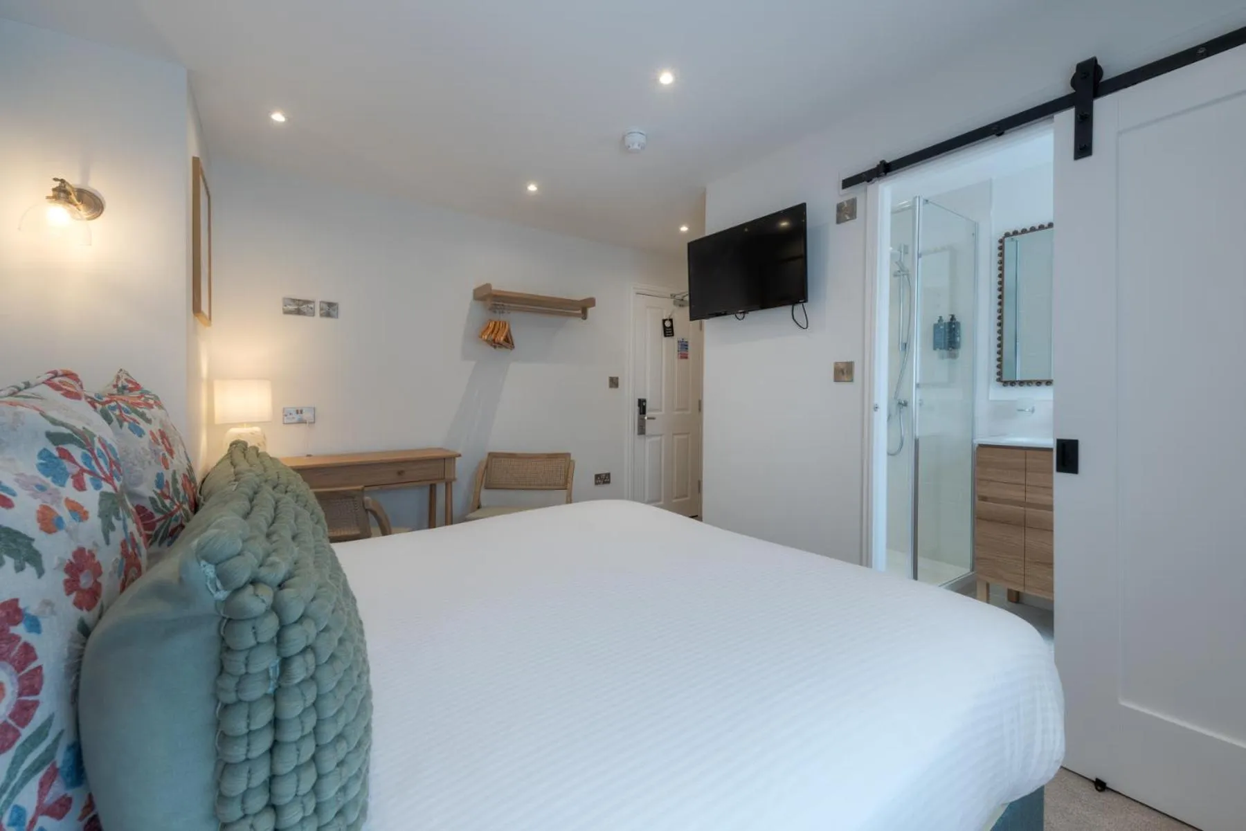 Bedroom, Bed in Florence Gardens Boutique Hotel and Restaurant