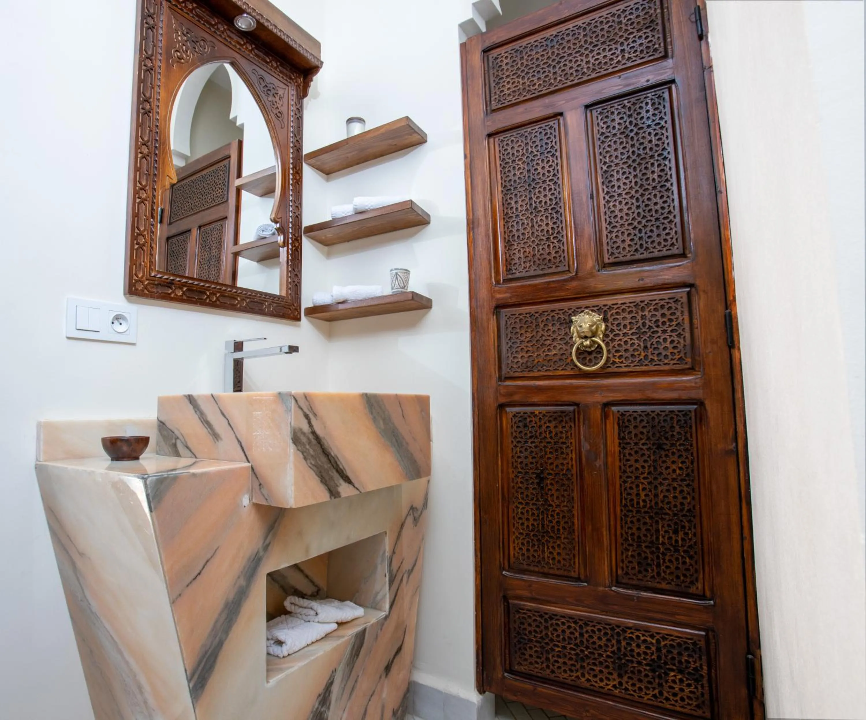 Bathroom in Riad La Vie