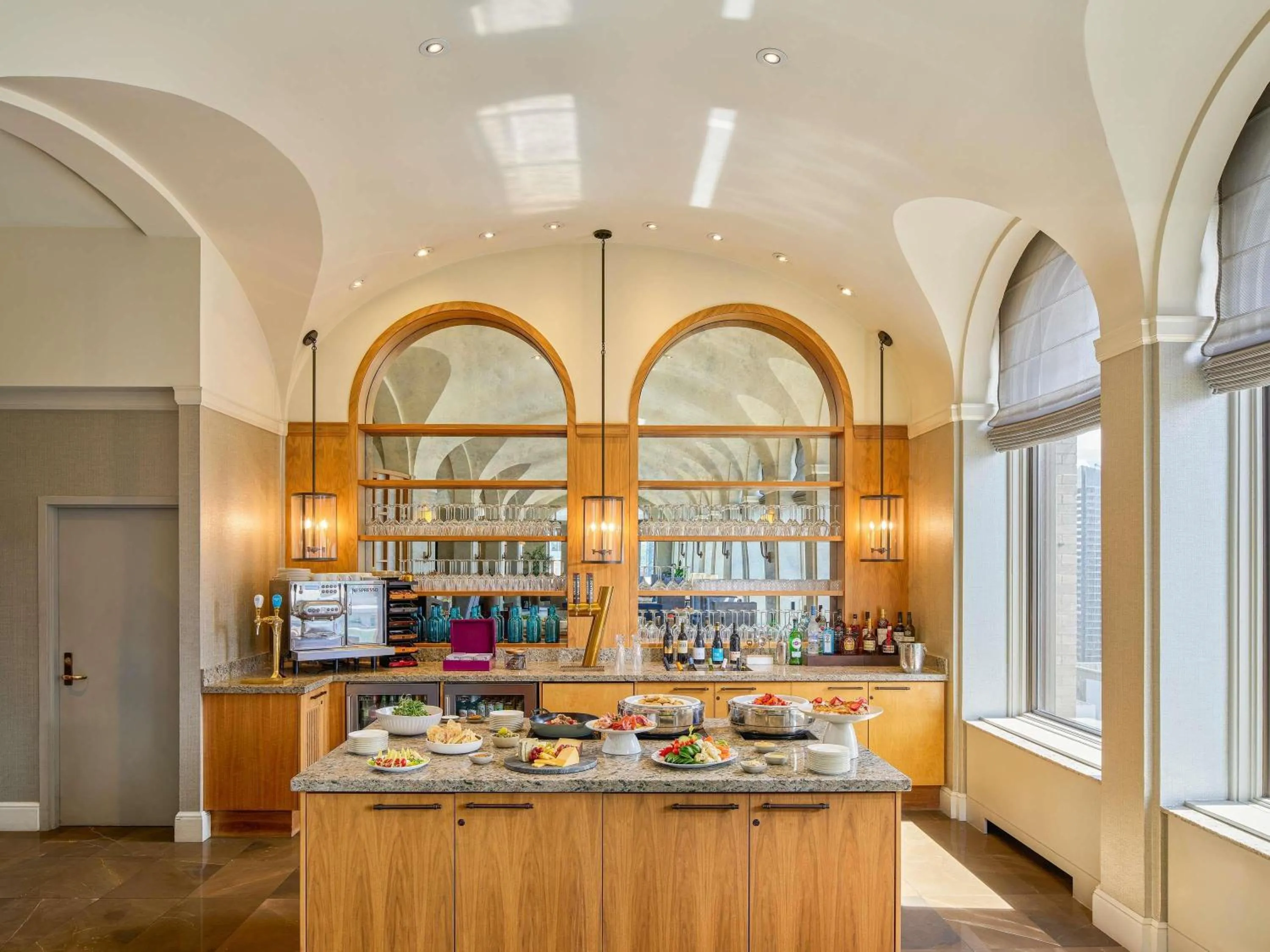 Business facilities in Fairmont Palliser