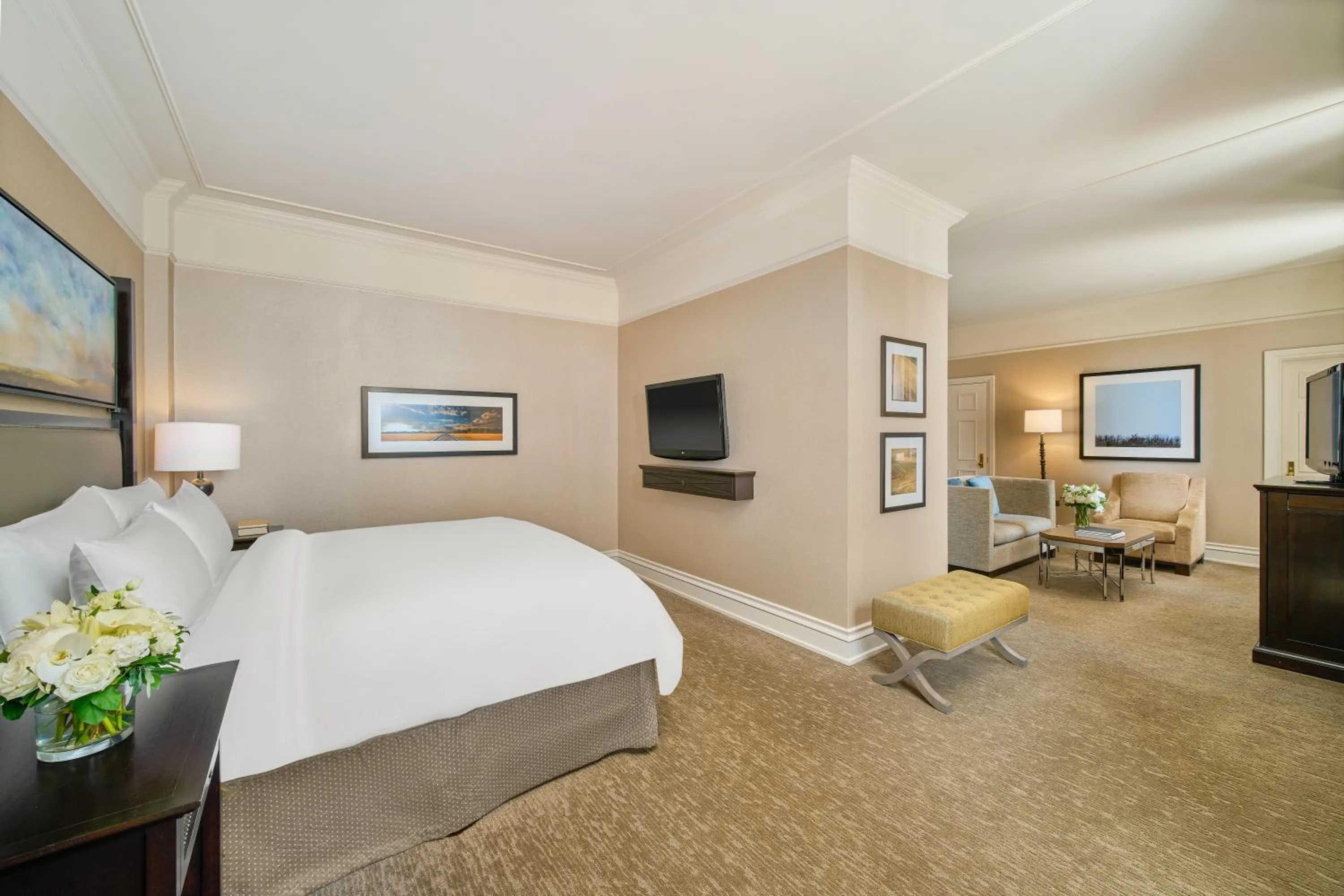 Bed in Fairmont Palliser