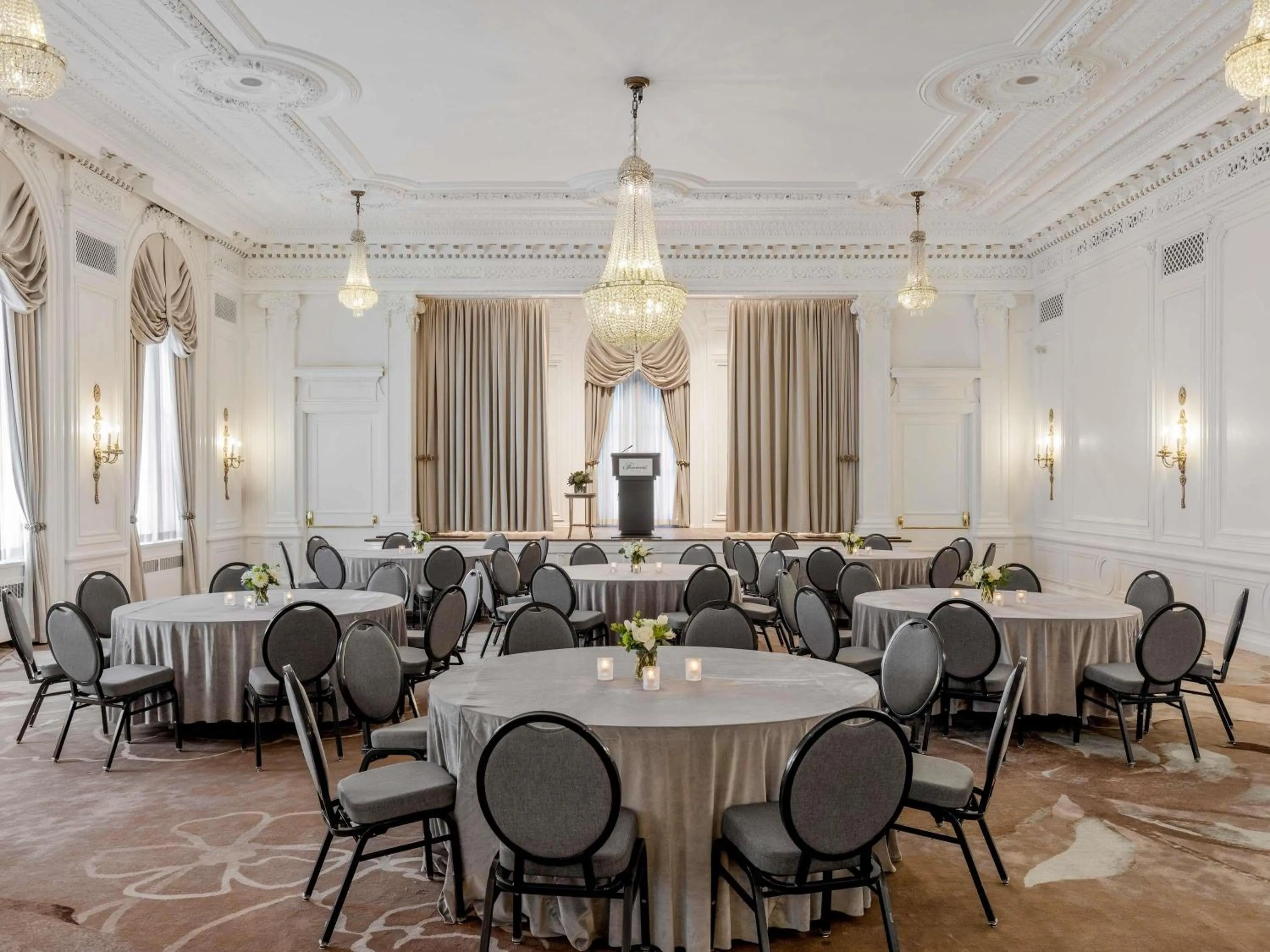 Meeting/conference room in Fairmont Palliser