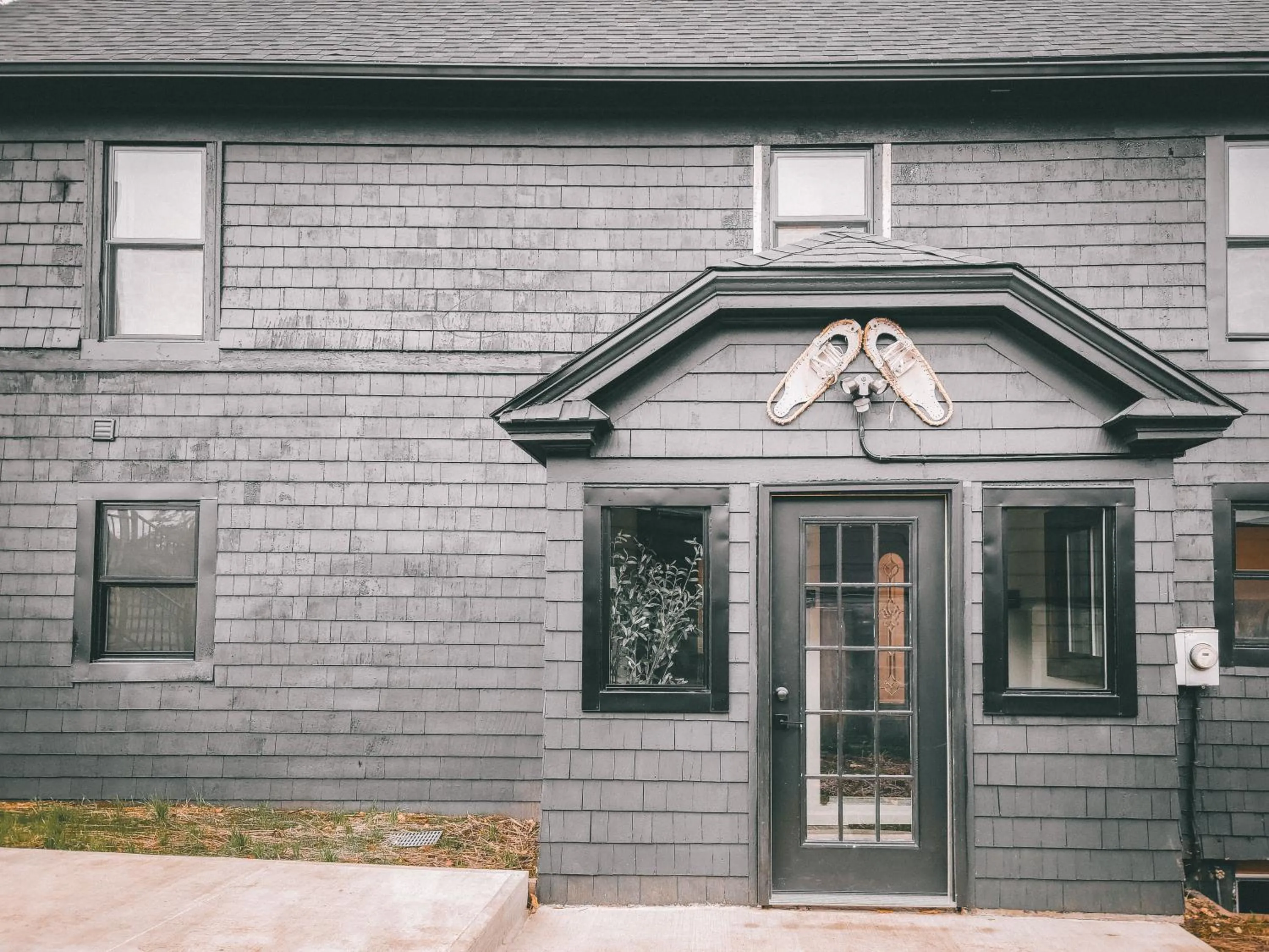 Property building in Black Pearl Unit 2 - Lake Placid, Mirror Lake