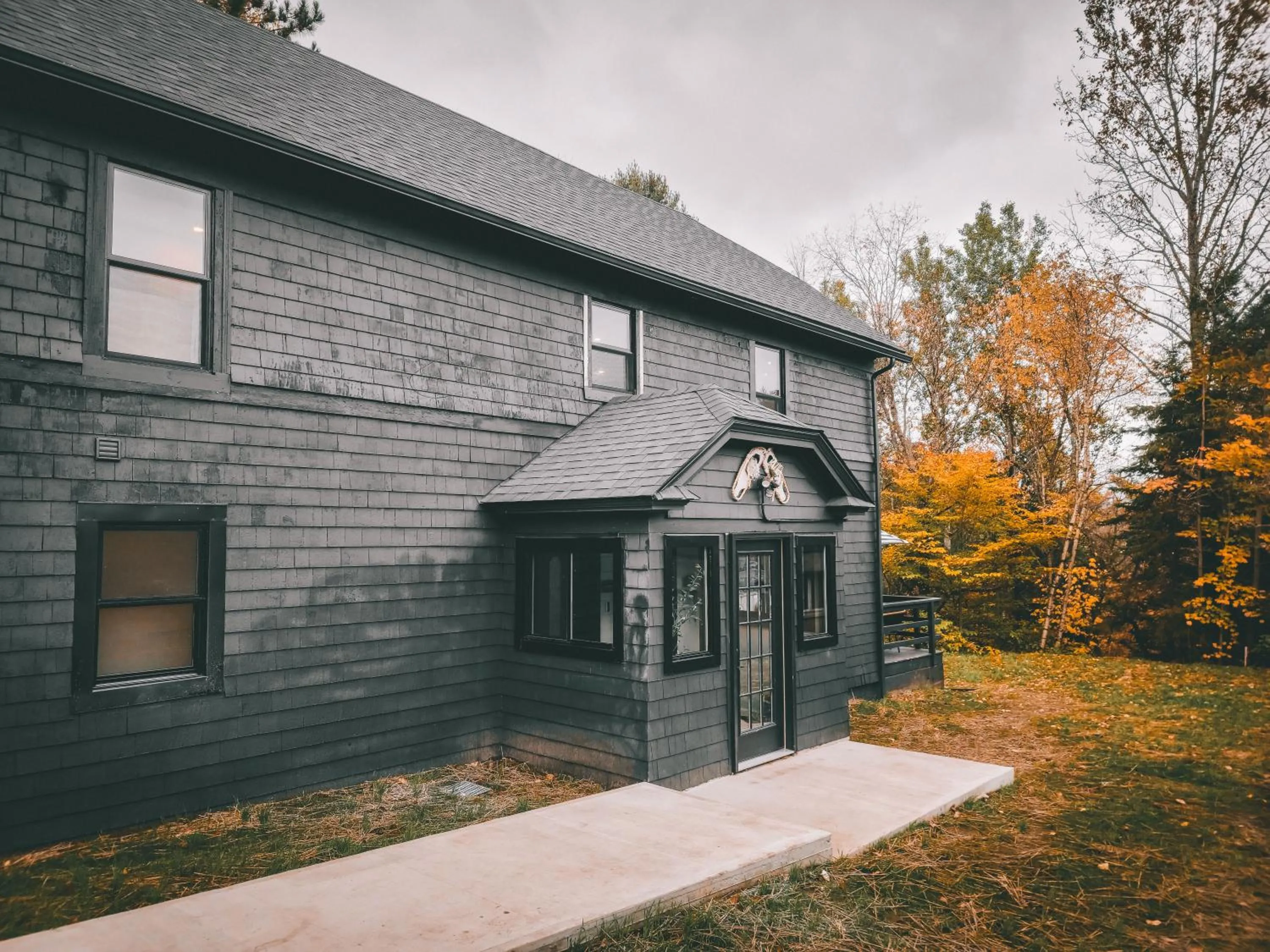 Property building in Black Pearl Unit 2 - Lake Placid, Mirror Lake