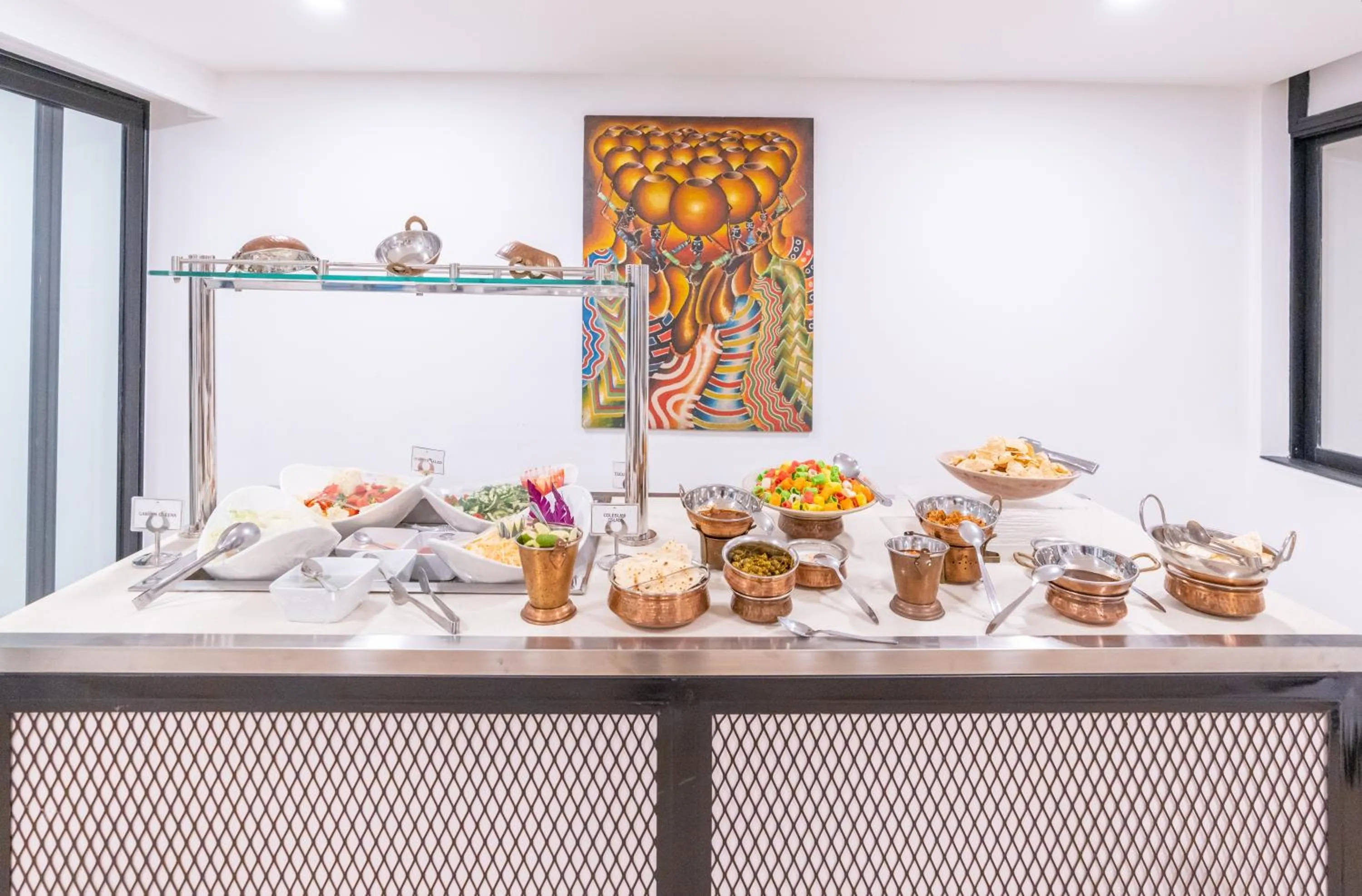 Food and drinks in Sarova Imperial Hotel