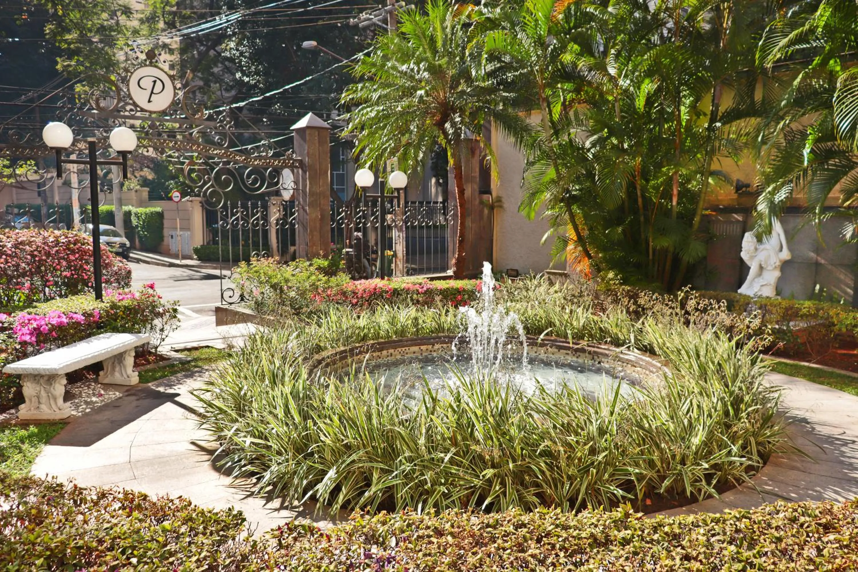 Garden in JP Crauford Hospedagem