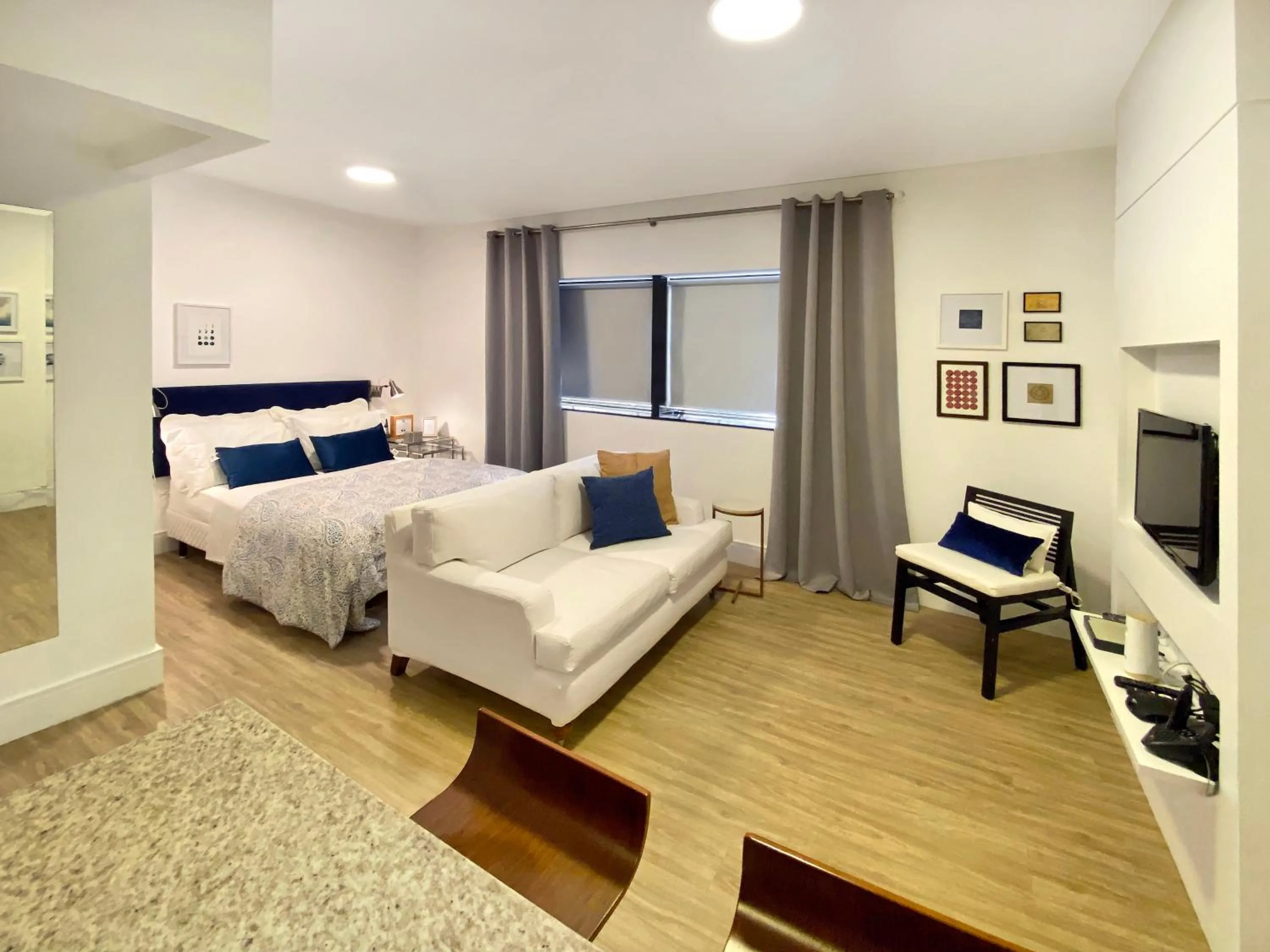 Photo of the whole room, Bed in JP Crauford Hospedagem