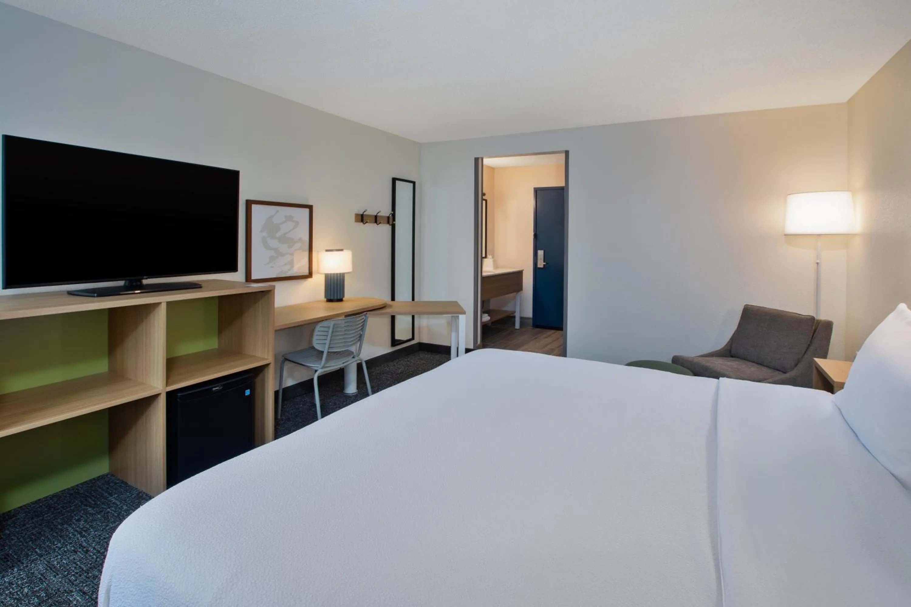 air conditioner, Bed in Spark by Hilton Walker Grand Rapids North