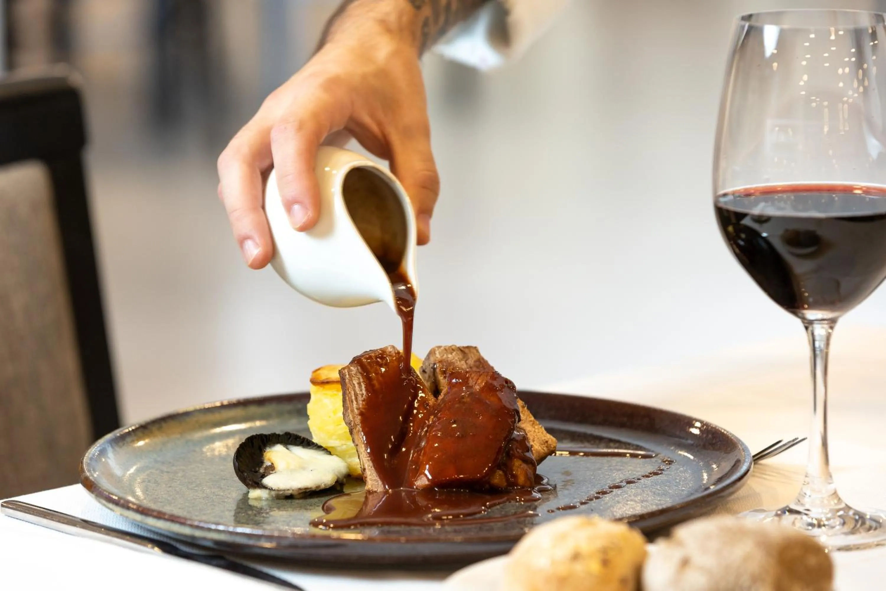 Restaurant/places to eat in Hotel Cristal Setúbal