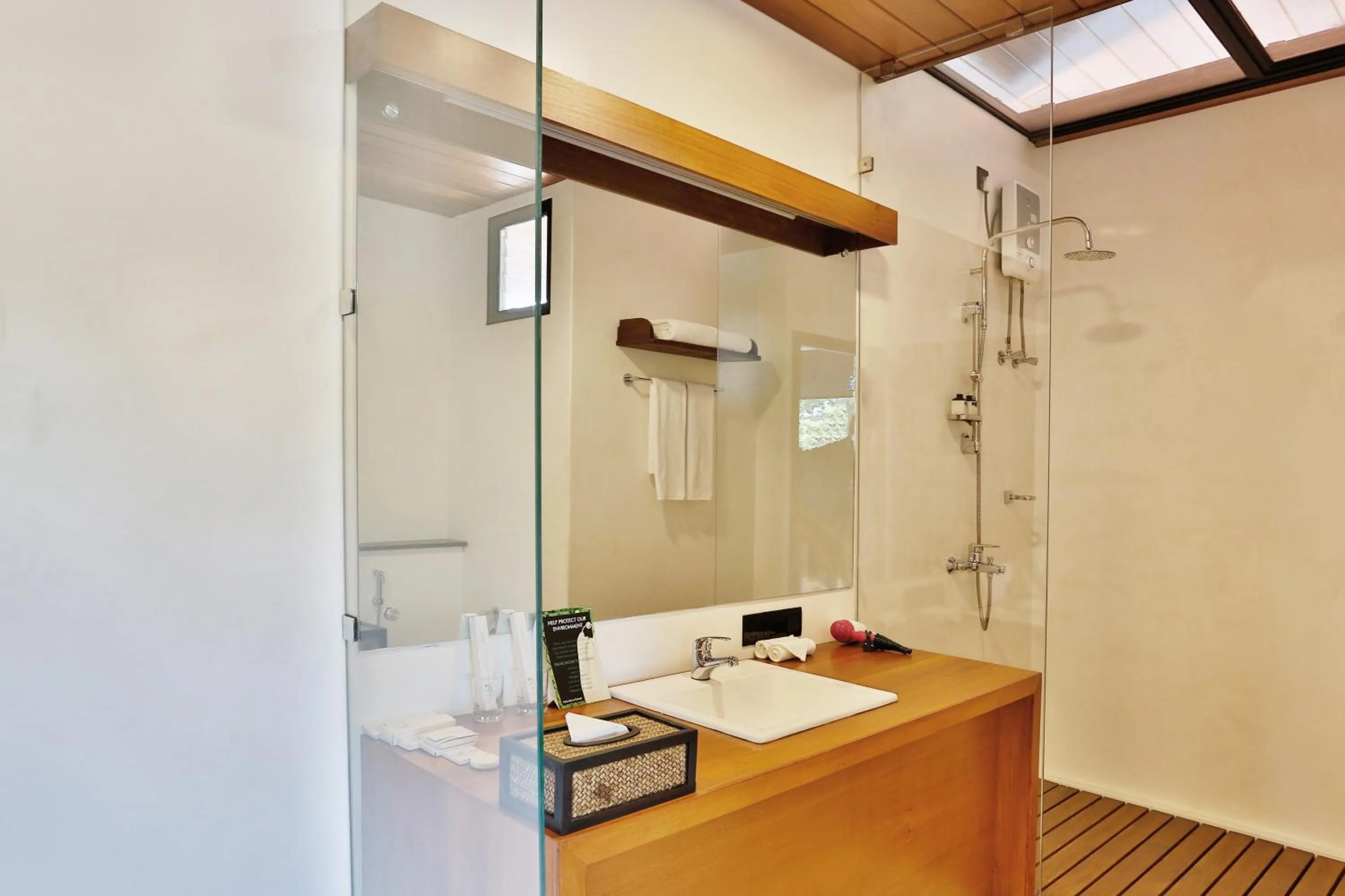 Bathroom in Kalundewa Retreat