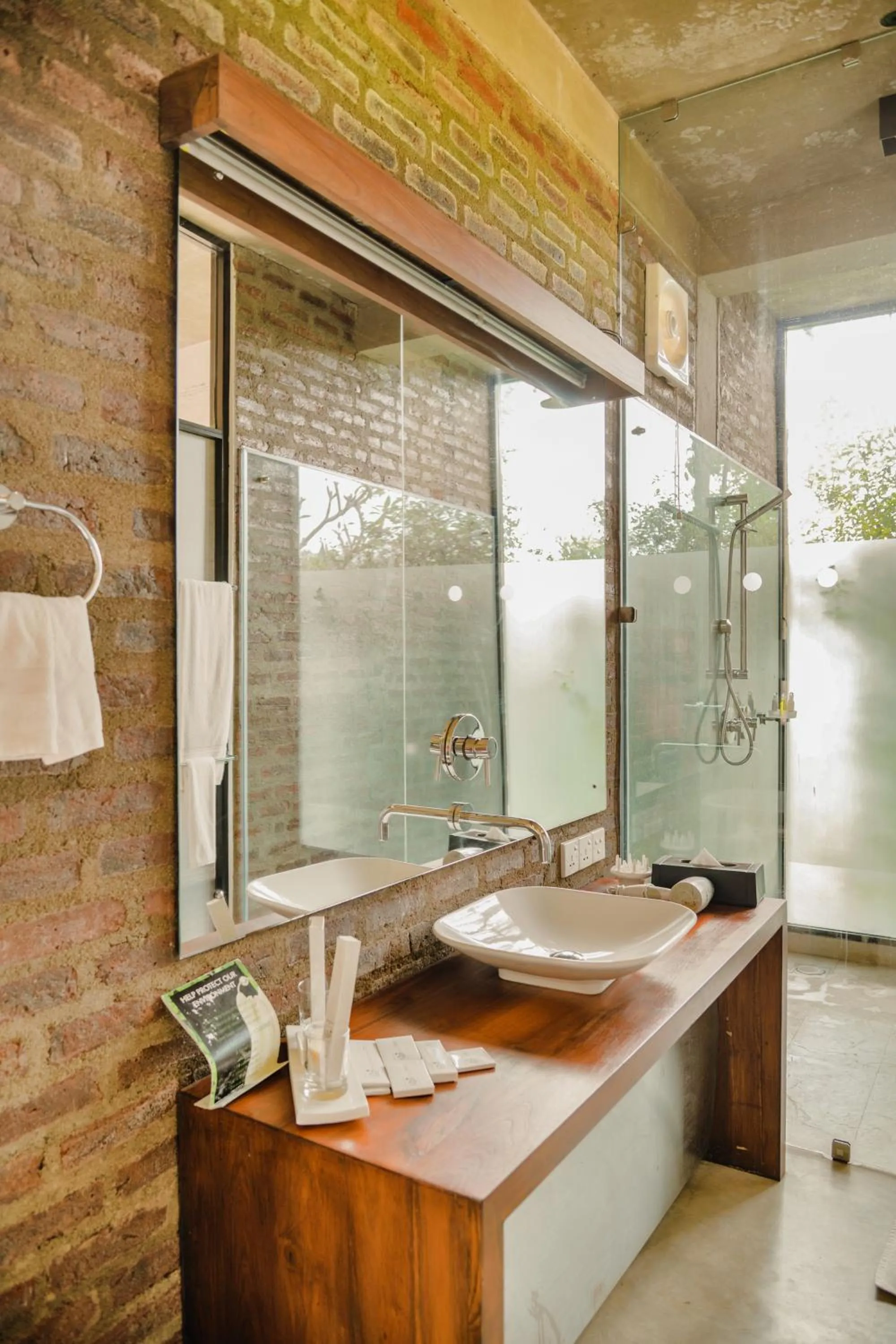 Bathroom in Kalundewa Retreat