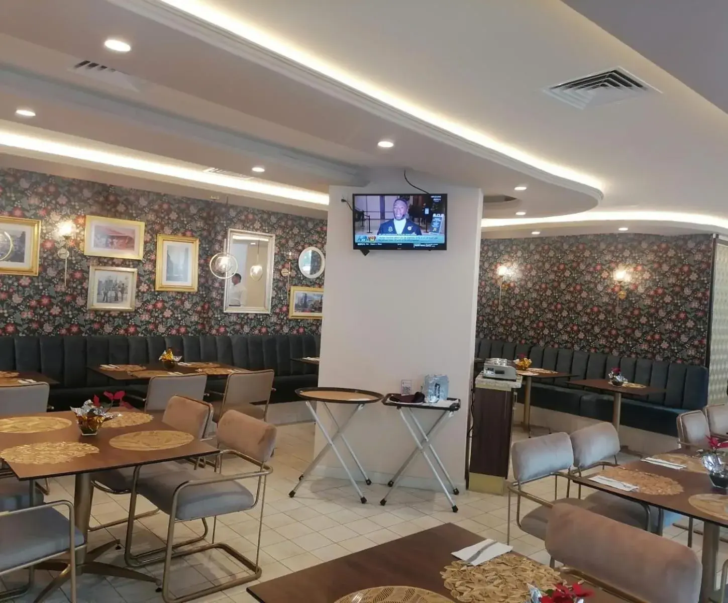 Restaurant/places to eat in Hotel Century Reforma Restaurant/places to eat in Hotel Century Reforma