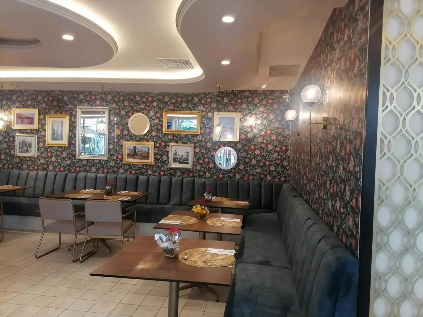 Restaurant/places to eat in Hotel Century Reforma Restaurant/places to eat in Hotel Century Reforma