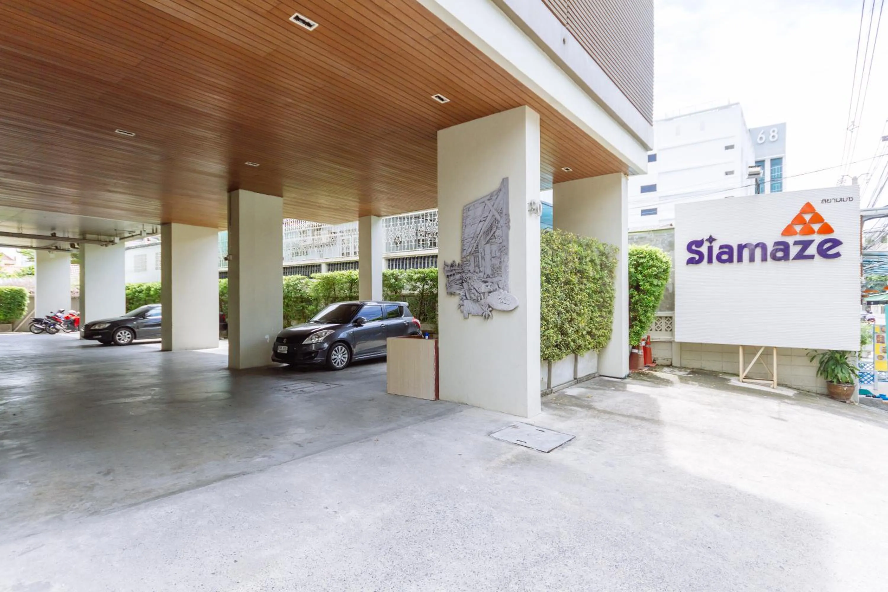 Property building in Siamaze Hostel