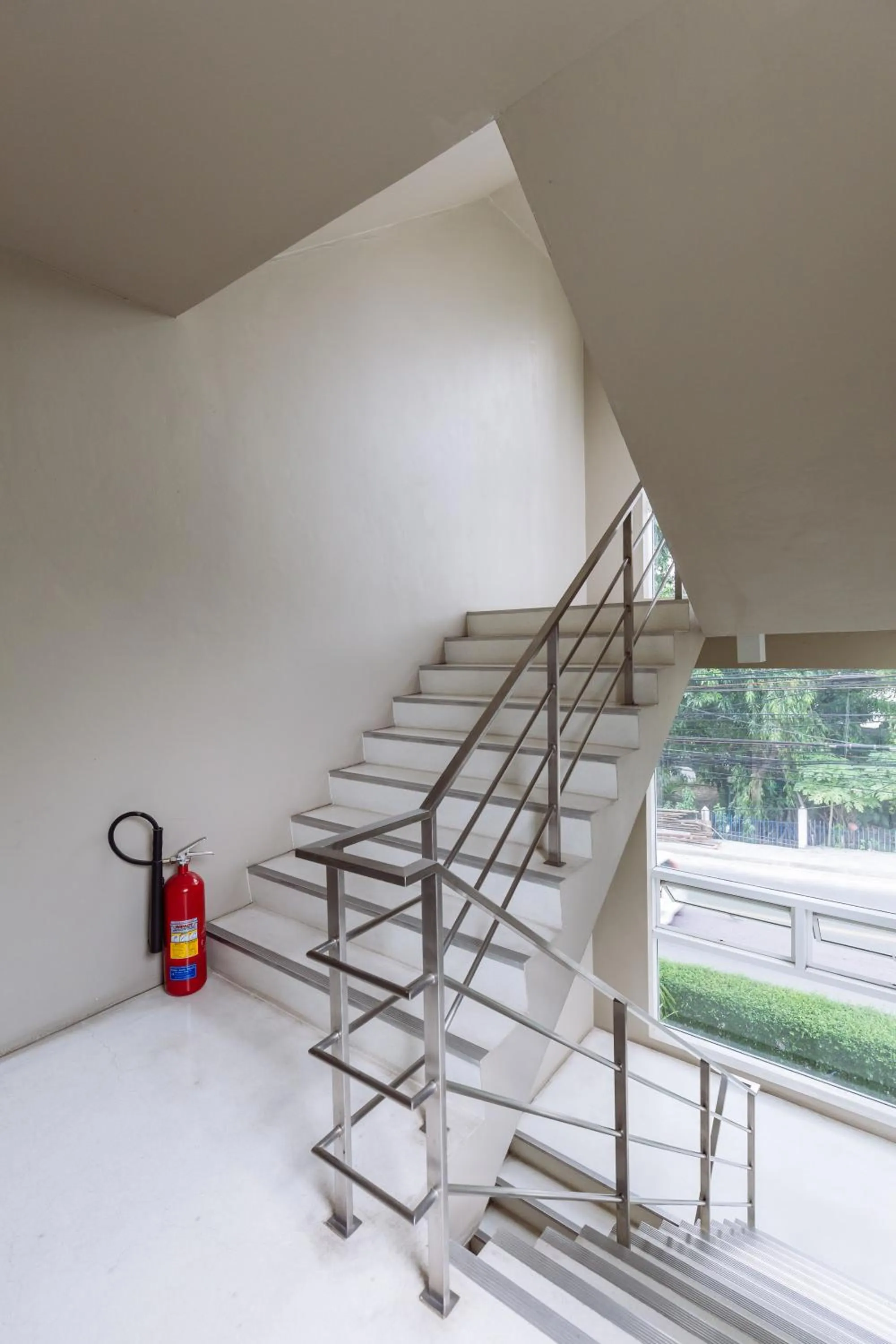 Area and facilities in Siamaze Hostel