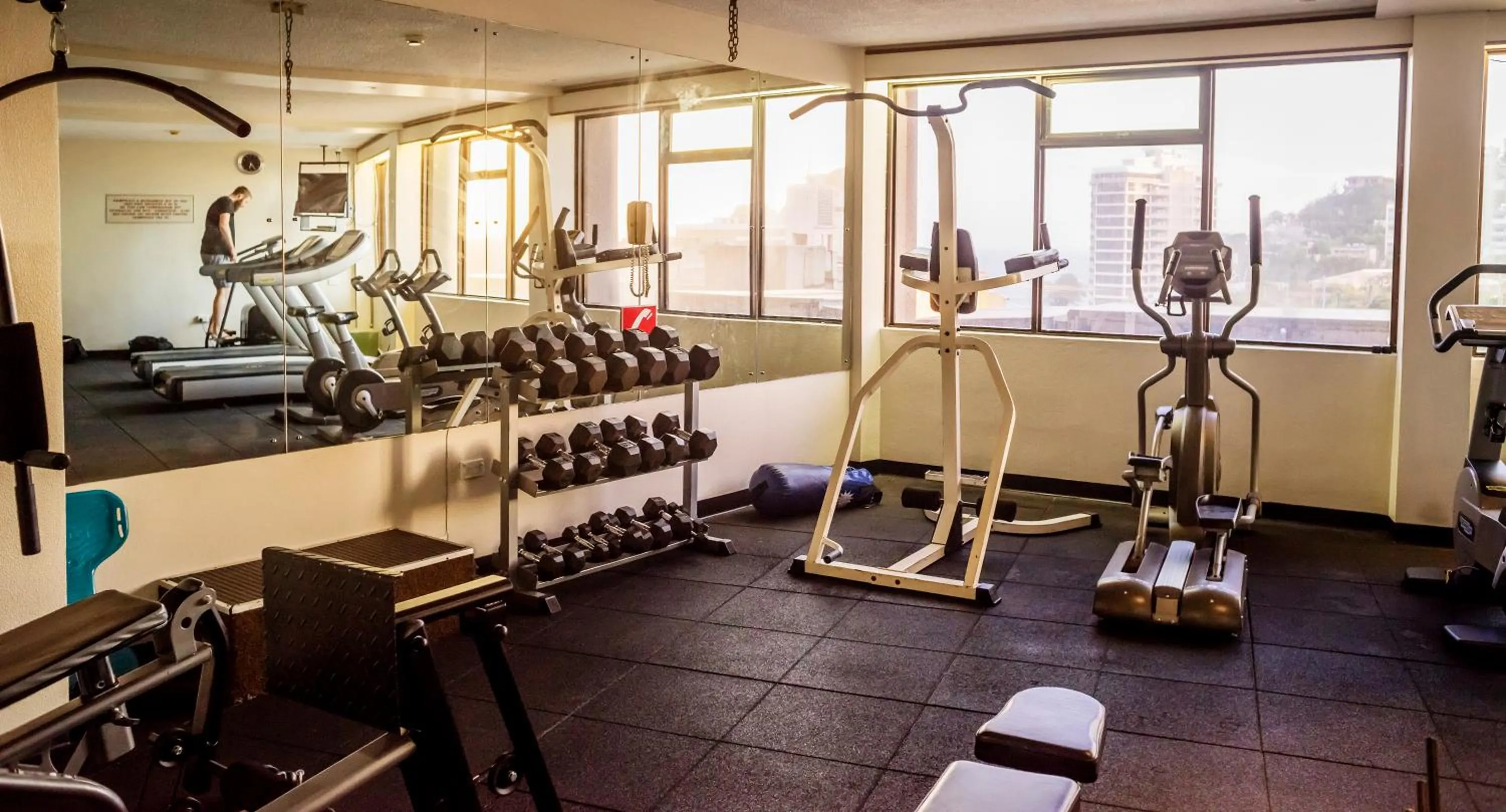 Fitness centre/facilities in Crown Hotel