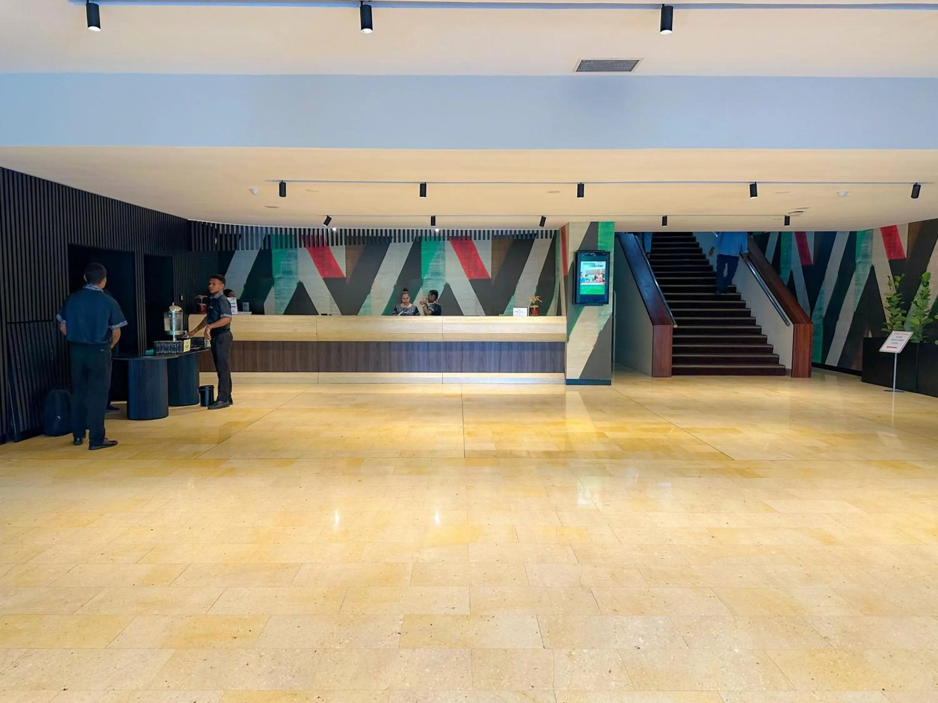 Property building in Holiday Inn & Suites Port Moresby by IHG