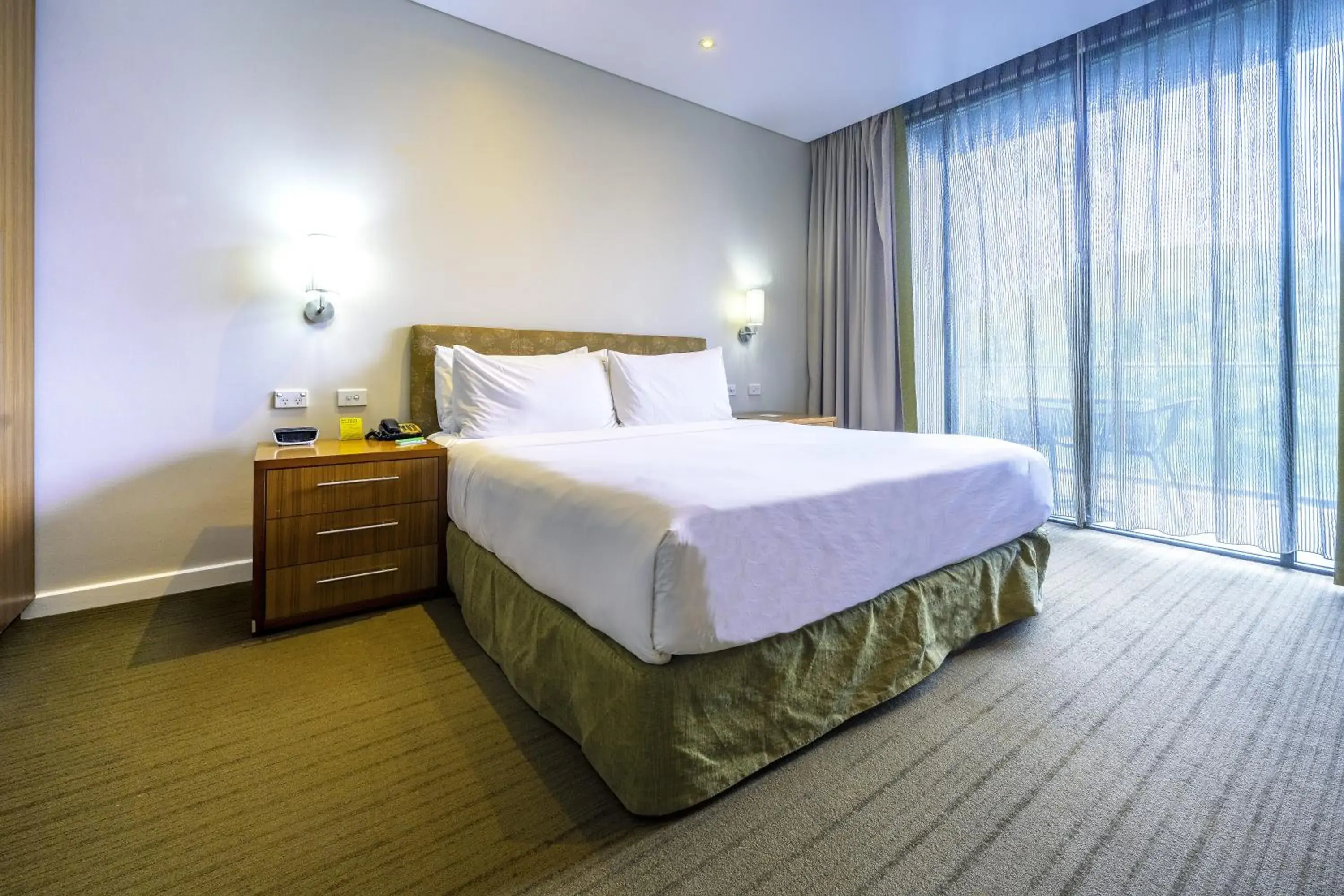 Suite with Terrace in Holiday Inn & Suites Port Moresby by IHG Suite with Terrace in Holiday Inn & Suites Port Moresby by IHG