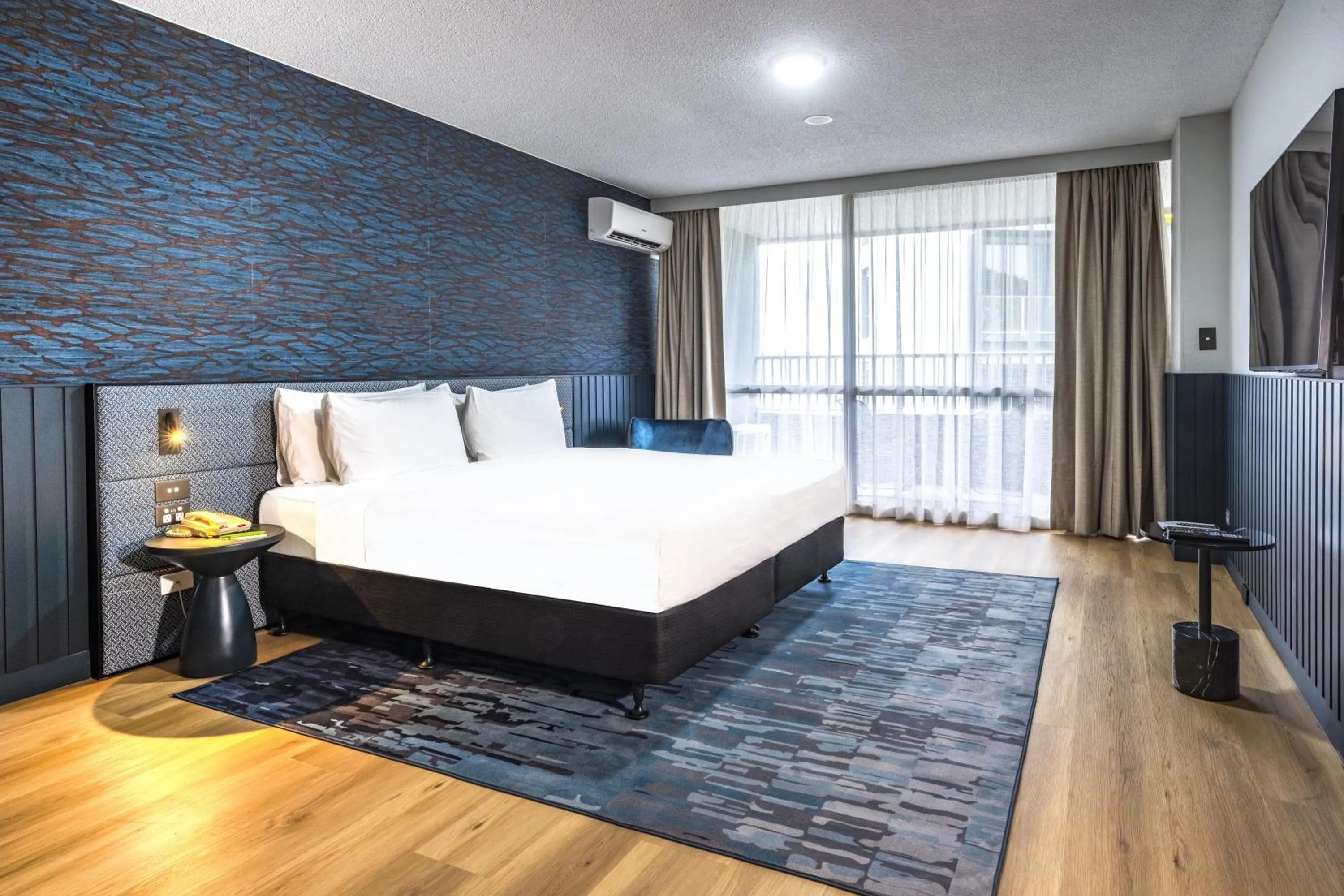 Bed in Holiday Inn & Suites Port Moresby by IHG